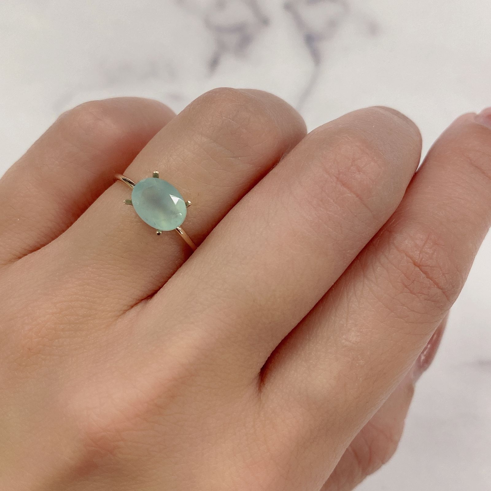 アクアプレーズ(宝石名ブルー グリーン・カルセドニー) 南アフリカ産 1.30ct 識別済[20118313]8.2×6.3mm前後
