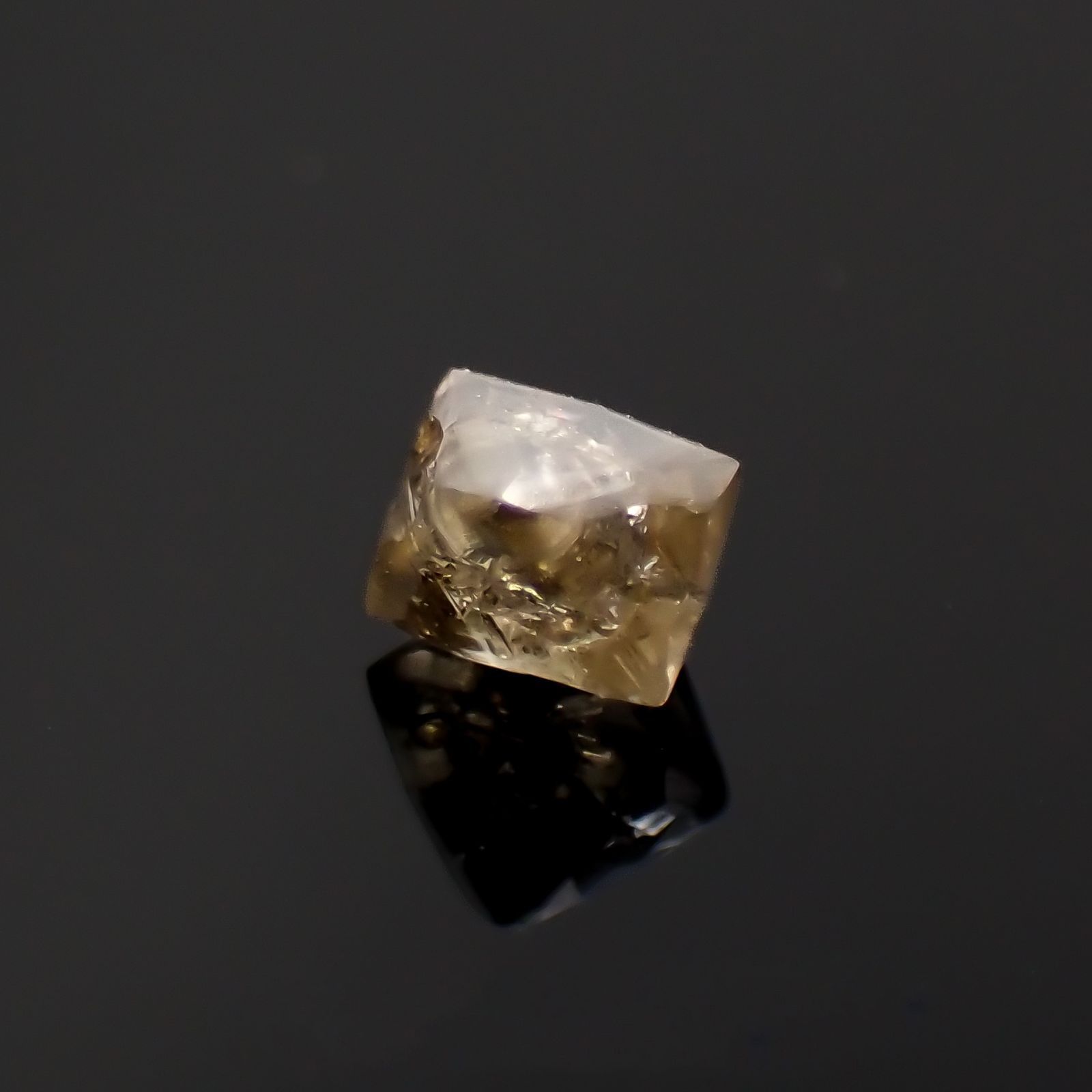 ソーヤブルダイヤモンド原石 0.34ct[230119757]4.2x4.2mm前後