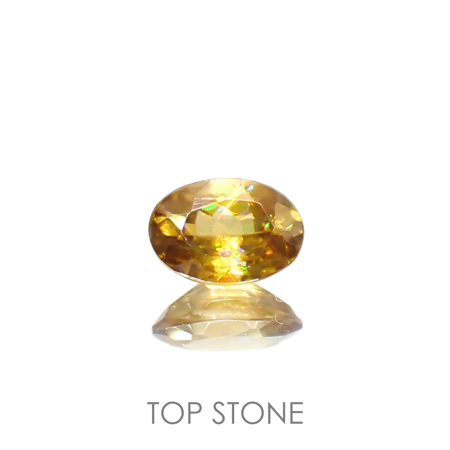 ゴールデンスフェーン(宝石名スフェーン)ナミビア産 0.50ct 識別済[220616579]5.9x4.1mm前後