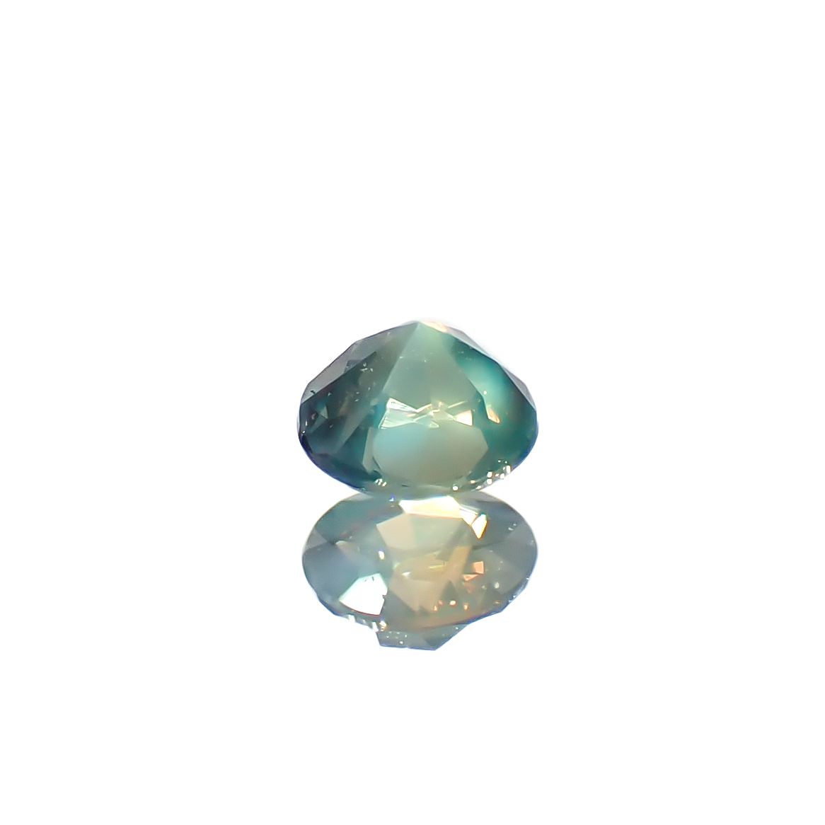 シルキーアレキサンドライト ブラジル・ミナスジェライス州ヘマチタ鉱山産 0.10ct[240929058]2.9x2.8mm前後
