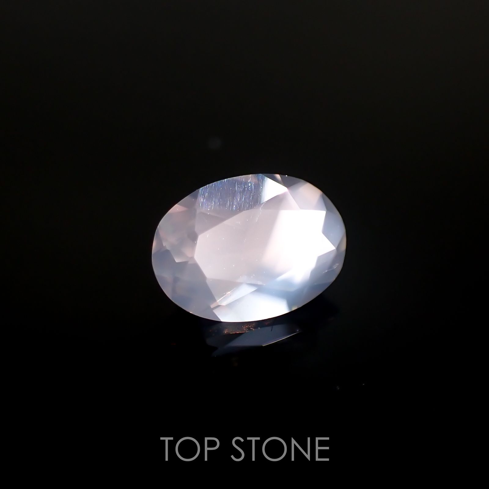 ムーンストーン(宝石名ムーンストーン)インド/スリランカ産 0.63ct 識別済[211113674]7.1x5.1mm前後