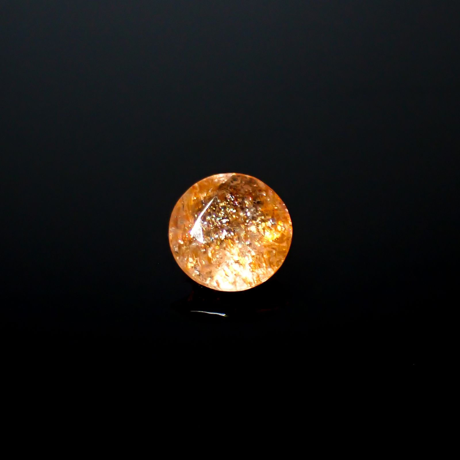 イリュージョンサンストーン タンザニア産 1.60ct[240728540]7.8x7.8mm前後