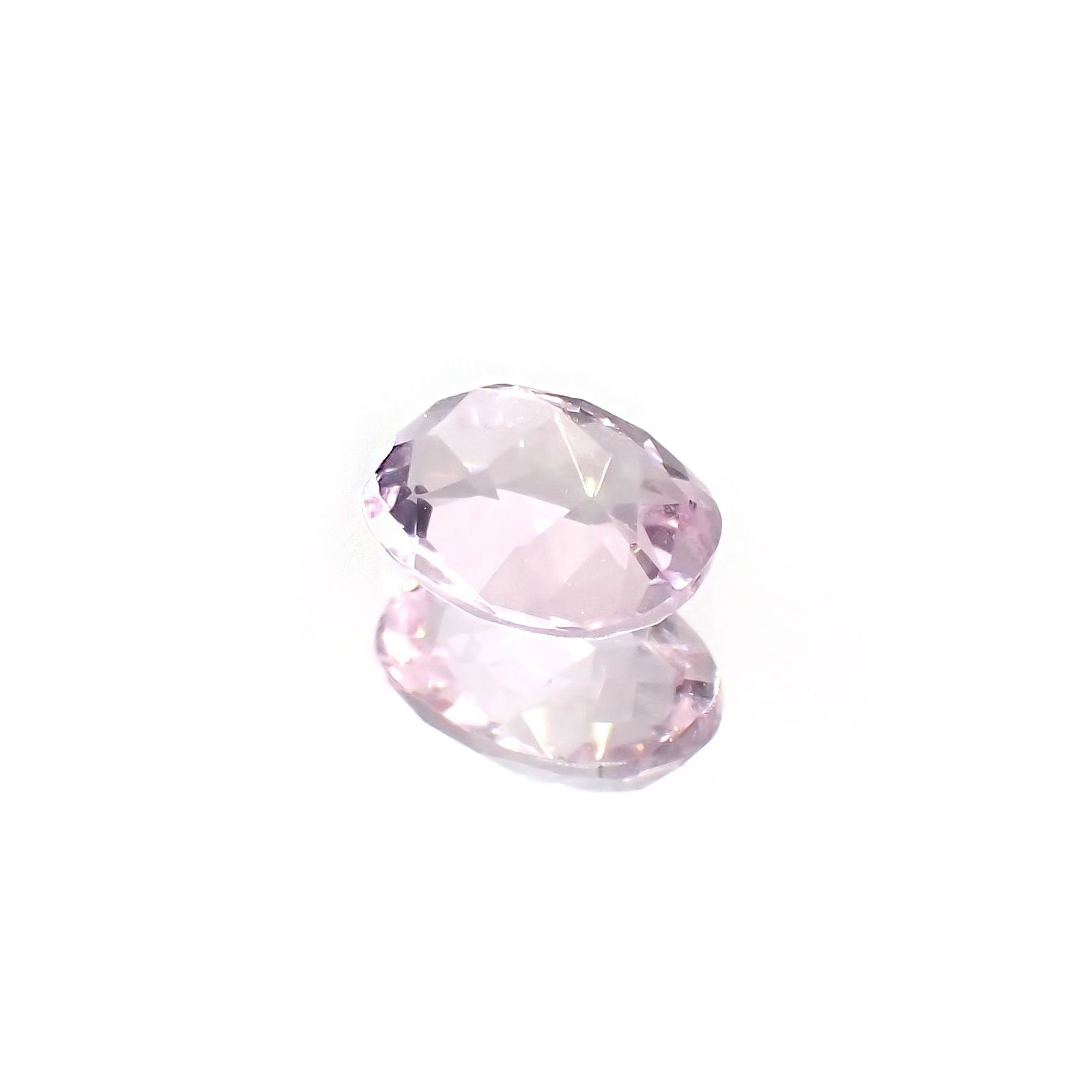 ピンクフローライト(宝石名フルオライト)ブラジル産 識別済 1.44ct / 8x6.1mm前後 [220115133]