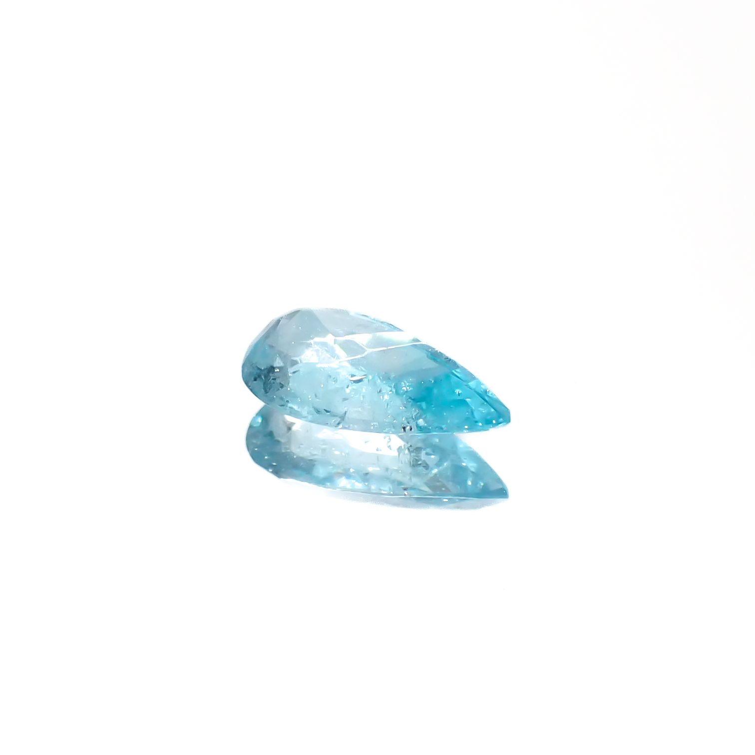 パライバトルマリン ブラジル・パライバ州バターリャ鉱山産 0.35ct[240928755]6.9x3.7mm前後