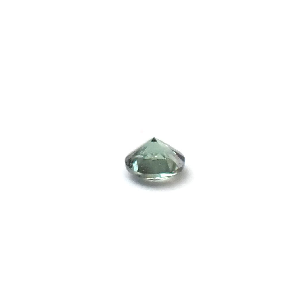 アレキサンドライト ロシア産 0.024ct / 1.7x1.7mm前後 [260532154]
