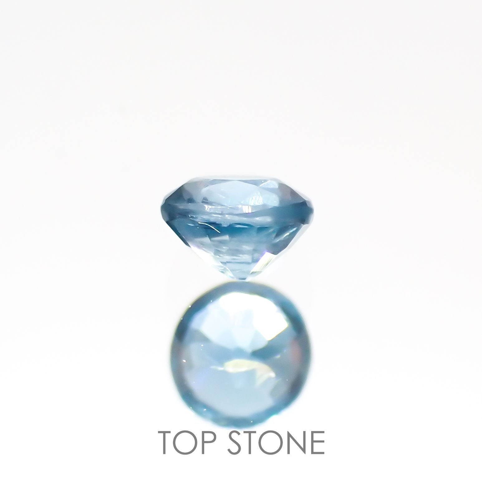 オーシャンブルーカイヤナイト(宝石名カイヤナイト) インド産 0.16ct 識別済[210812354]3×3mm前後