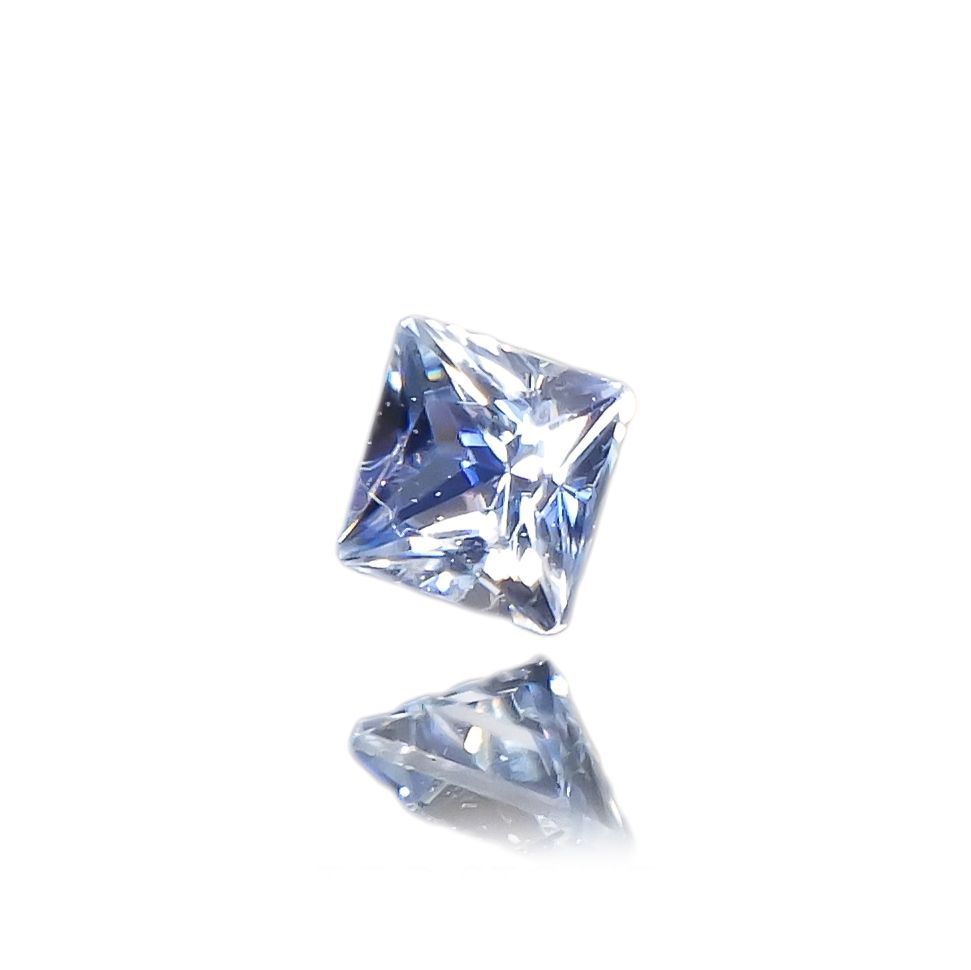 ◇プリンセスカット◇ベニトアイト アメリカ・カリフォルニア州産 0.059ct [221118975]2.1x2mm前後