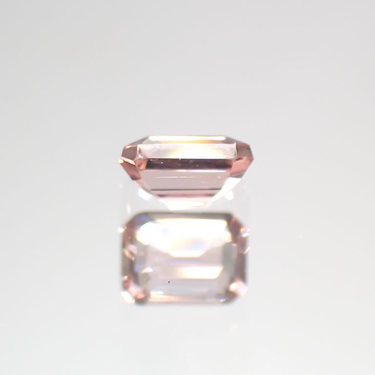 パパラチャサファイア 非加熱(宝石名サファイア/別名パパラチャ・サファイア)スリランカ産 0.29ct GIA鑑付[230421635]4.11x3.02mm前後