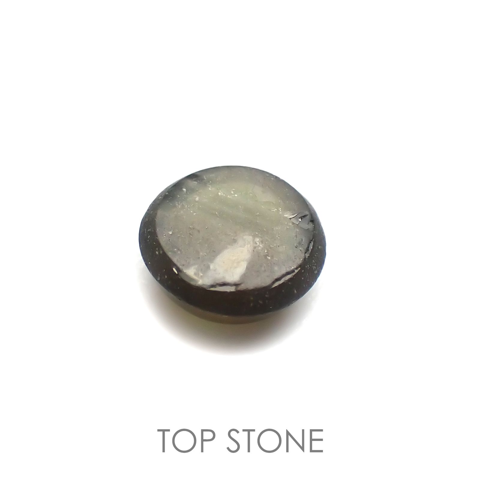 ゴールドシーンスターサファイア(宝石名シーン・スター・サファイア) ケニア産 0.69ct 識別済[19111589]5×5mm前後