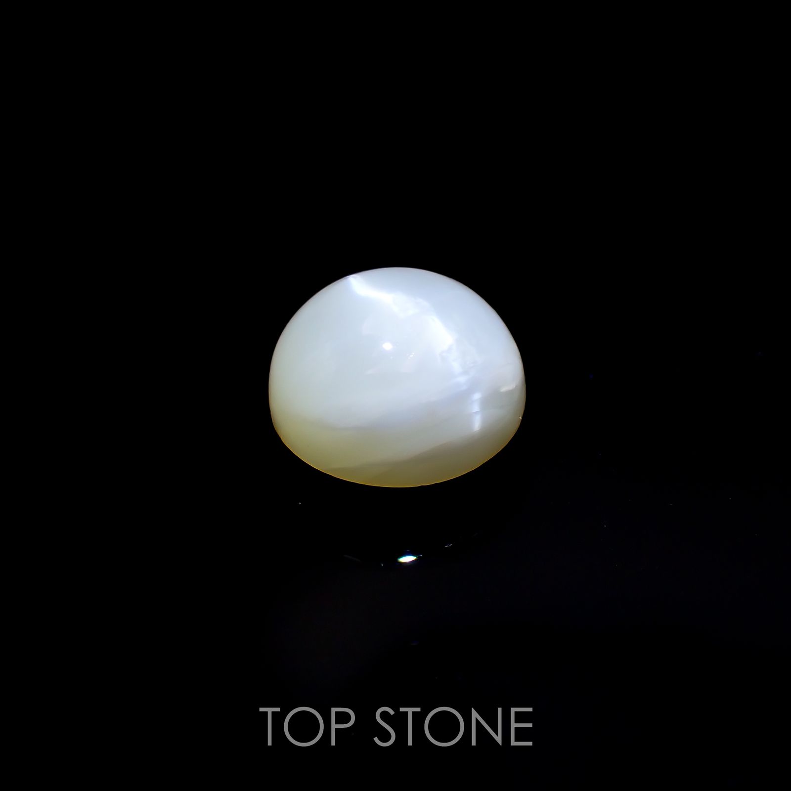 オパールキャッツアイ ブラジル・バイーア州産 2.05ct[220917844]8.5x8.4mm前後