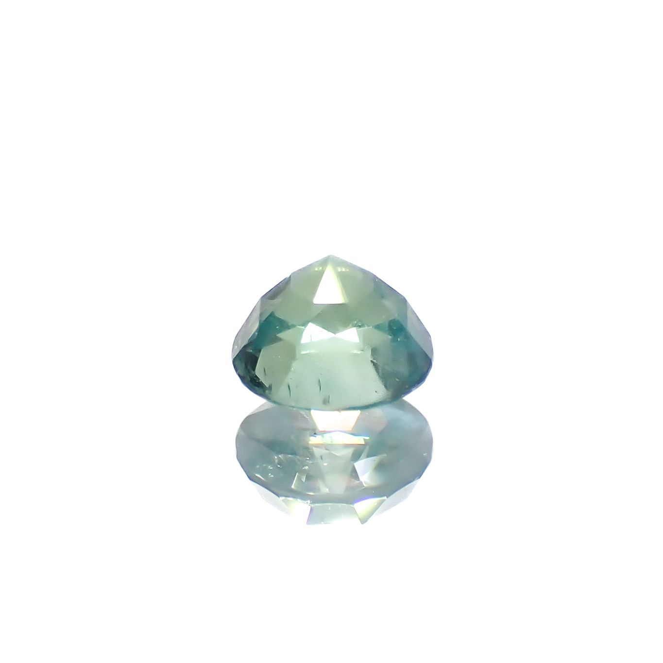 シルキーアレキサンドライト ブラジル・ミナスジェライス州ヘマチタ鉱山産 0.28ct[240929055]3.8x3.8mm前後