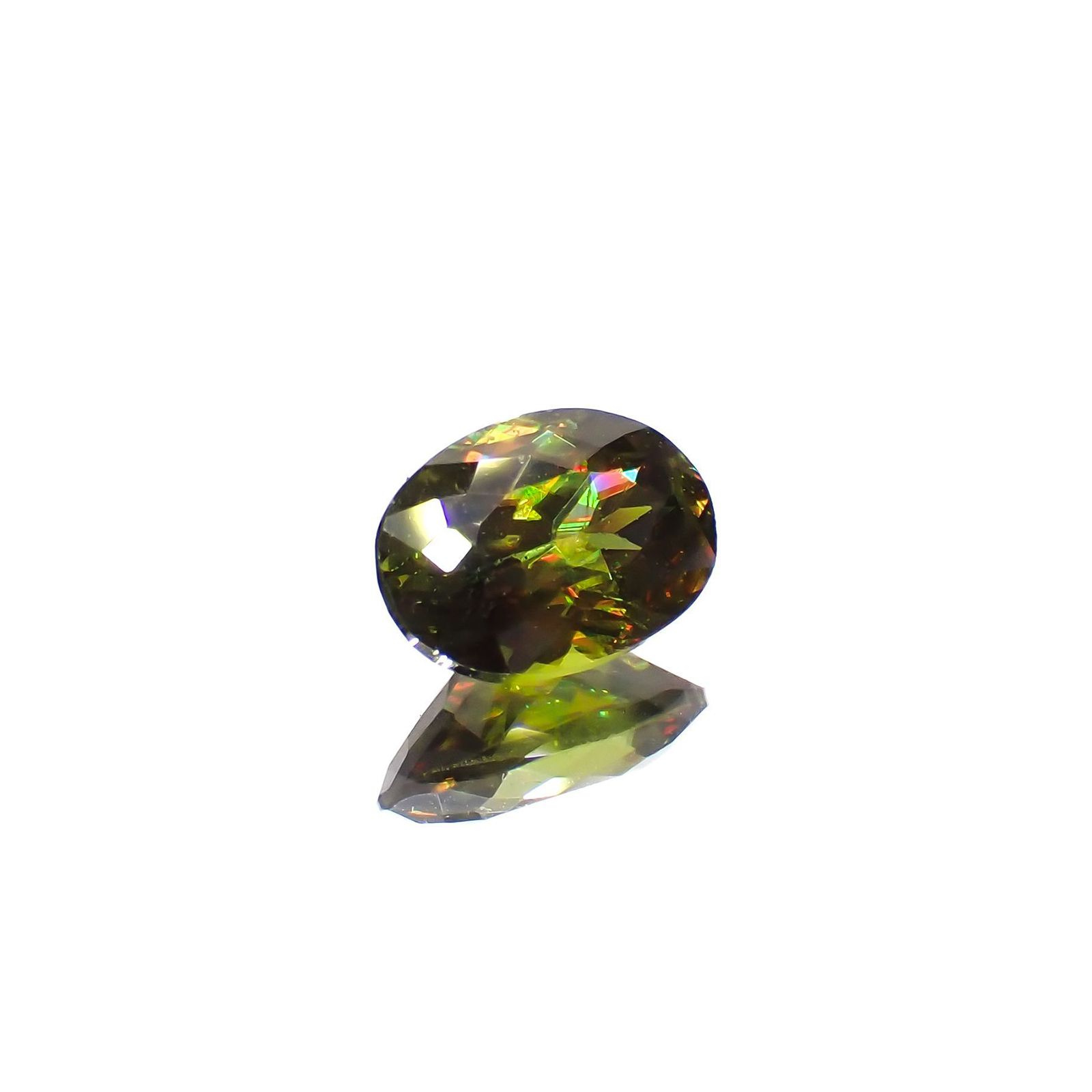 カラーチェンジスフェーン パキスタン産 1.02ct[221119183]7.3x5.2mm前後