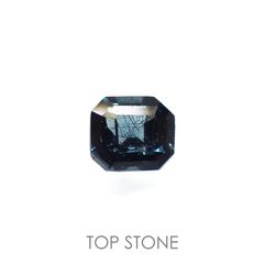 カラーチェンジガーネット アレキタイプ(宝石名ガーネット)マダガスカル・ベキリー産 0.16ct 識別済[220616543]3.1x2.8mm前後