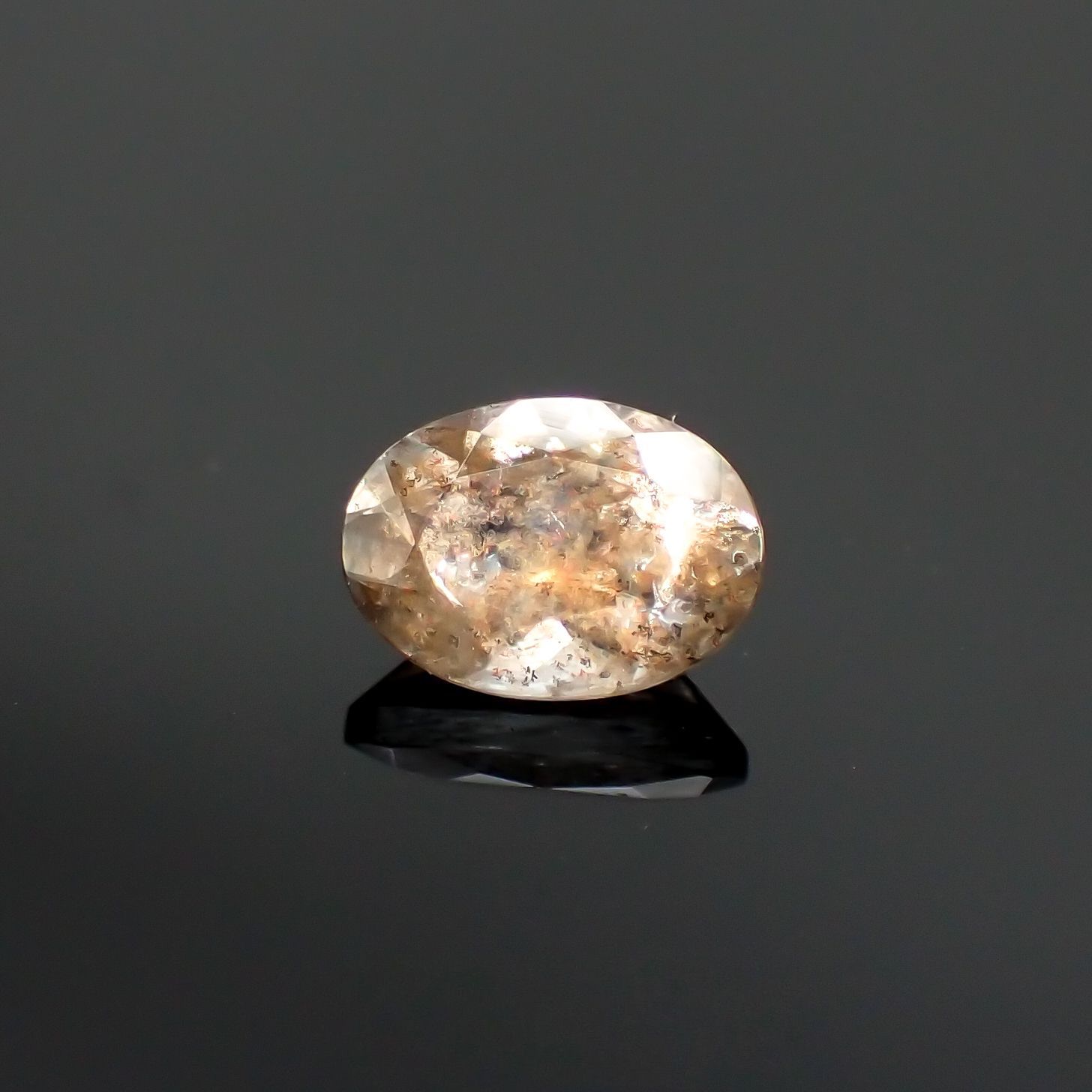アベンチュリンアクアマリン ナイジェリア産 0.73ct[221018366]7.1x5.1mm前後