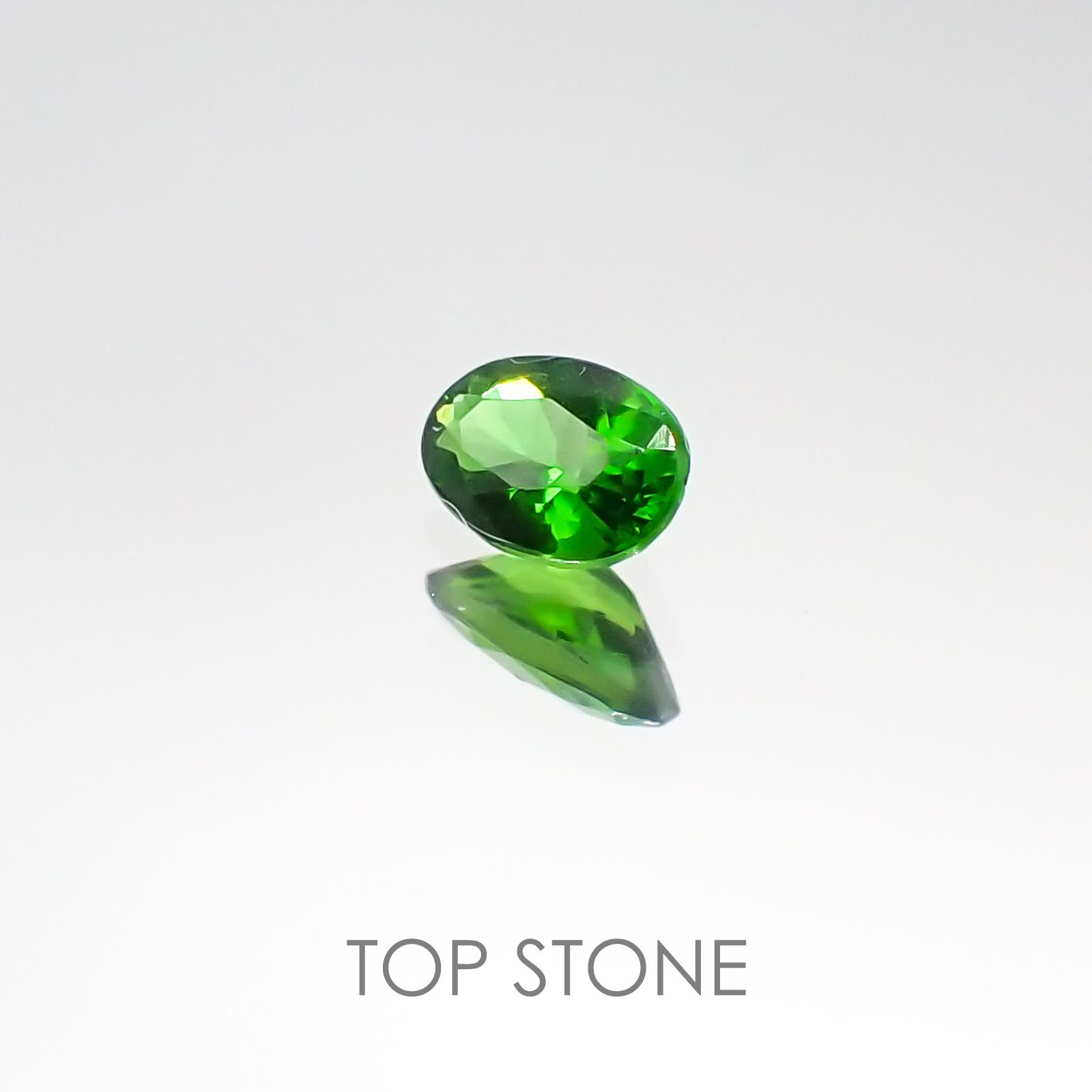 クロムダイオプサイド ロシア産 ルース 0.17ct[20084983]4.2×2.8mm前後