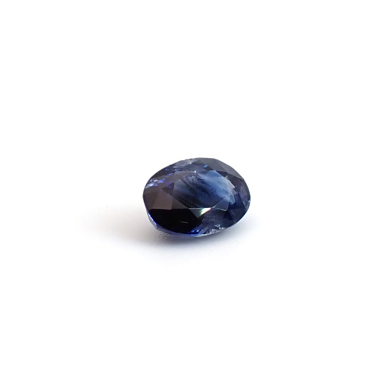 カシミールサファイア 非加熱(宝石名サファイア)インド・カシミール地方産 GIA鑑付 1.27ct / 7.24x5.25mm前後 [260933200]
