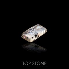 レインボーラティスサンストーン オーストラリア産 0.72ct[230220753]7.3x4.1mm前後