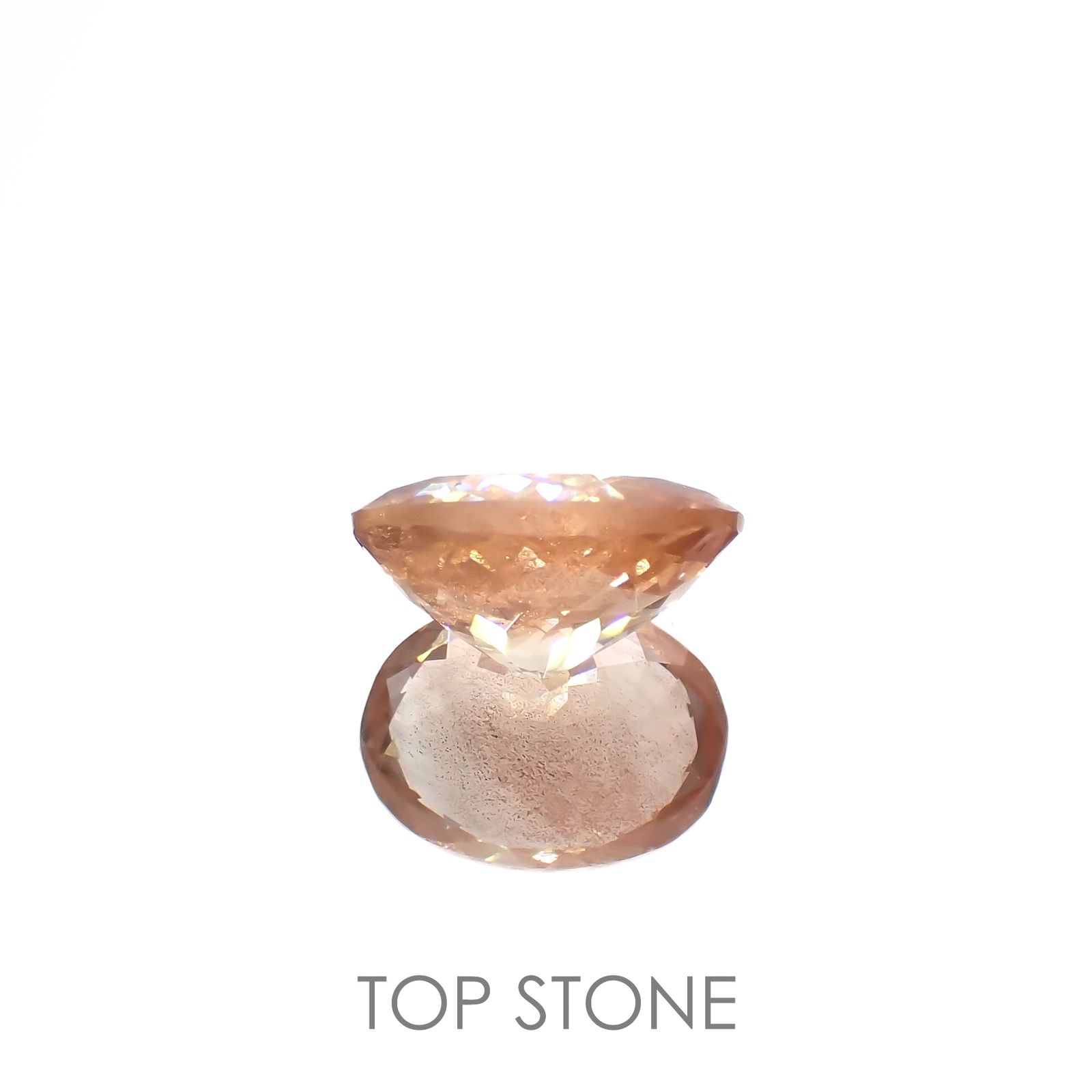 オレゴンサンストーン アメリカ・オレゴン州産 2.69ct[221018714]10.9x8.1mm前後