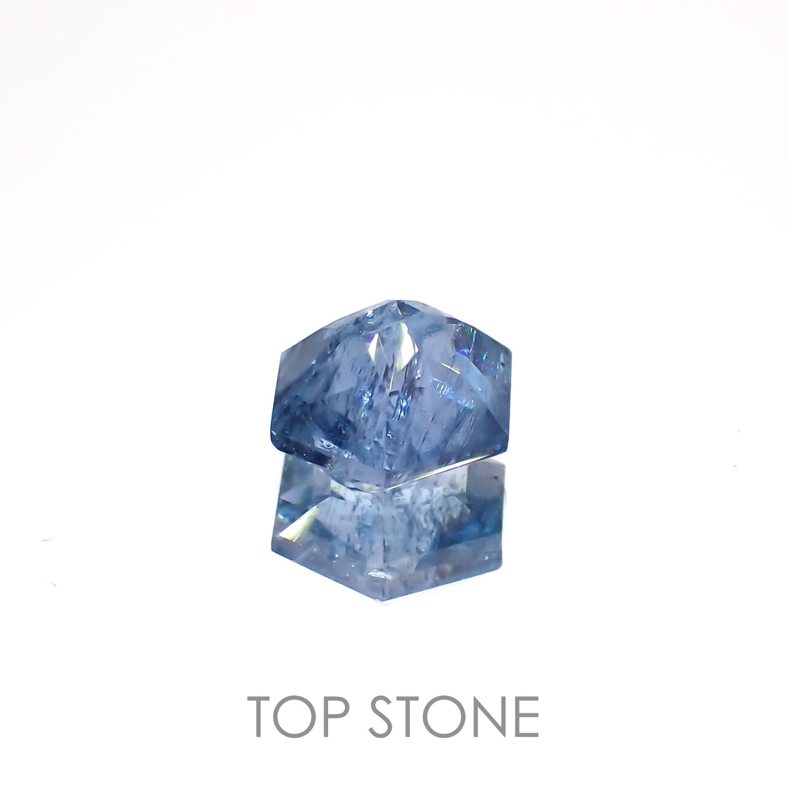 ◇ヘキサゴンカット◇サンタマリアアクアマリン ブラジル産 0.60ct[230119917]5.2x5.1mm前後