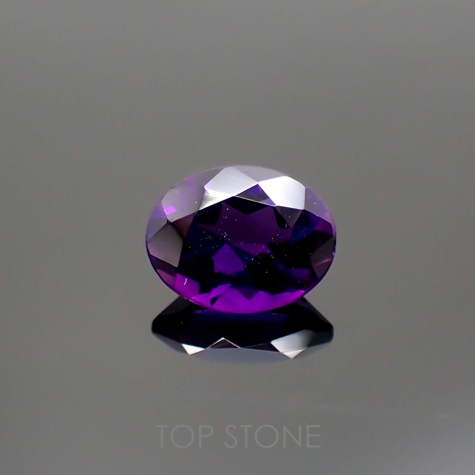 カラーシフトアメジスト(宝石名アメシスト)ブラジル/ウルグアイ産 1.65ct 識別済[220113966]9x7mm前後