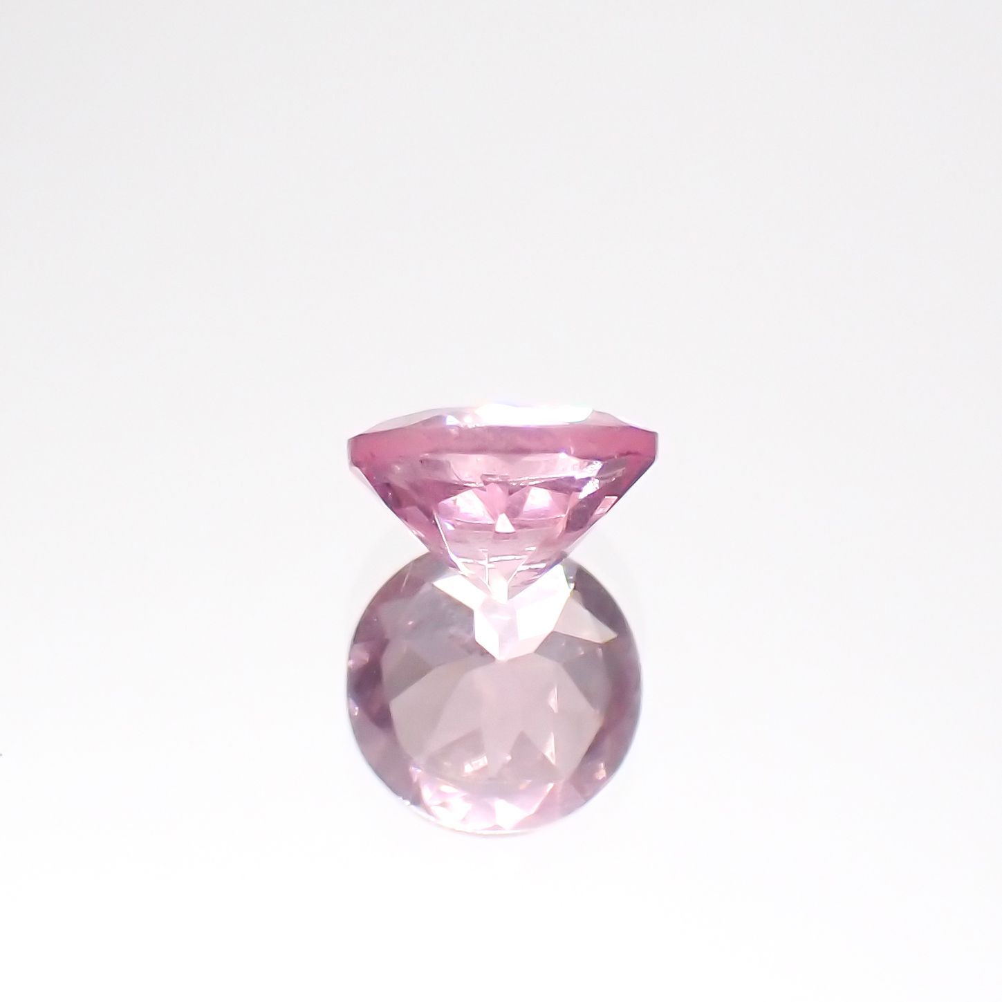 シルキーピンクスピネル タンザニア産 0.51ct[231224953]5x5mm前後