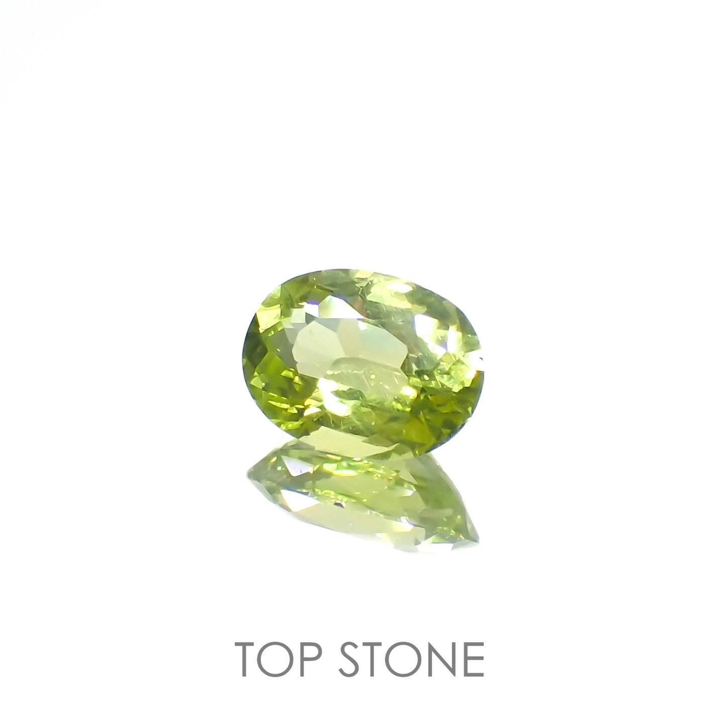 グリーンエンスタタイト(宝石名グリーン・エンスタタイト)カメルーン産 0.53ct 識別済[220917601]6.1x4.5mm前後