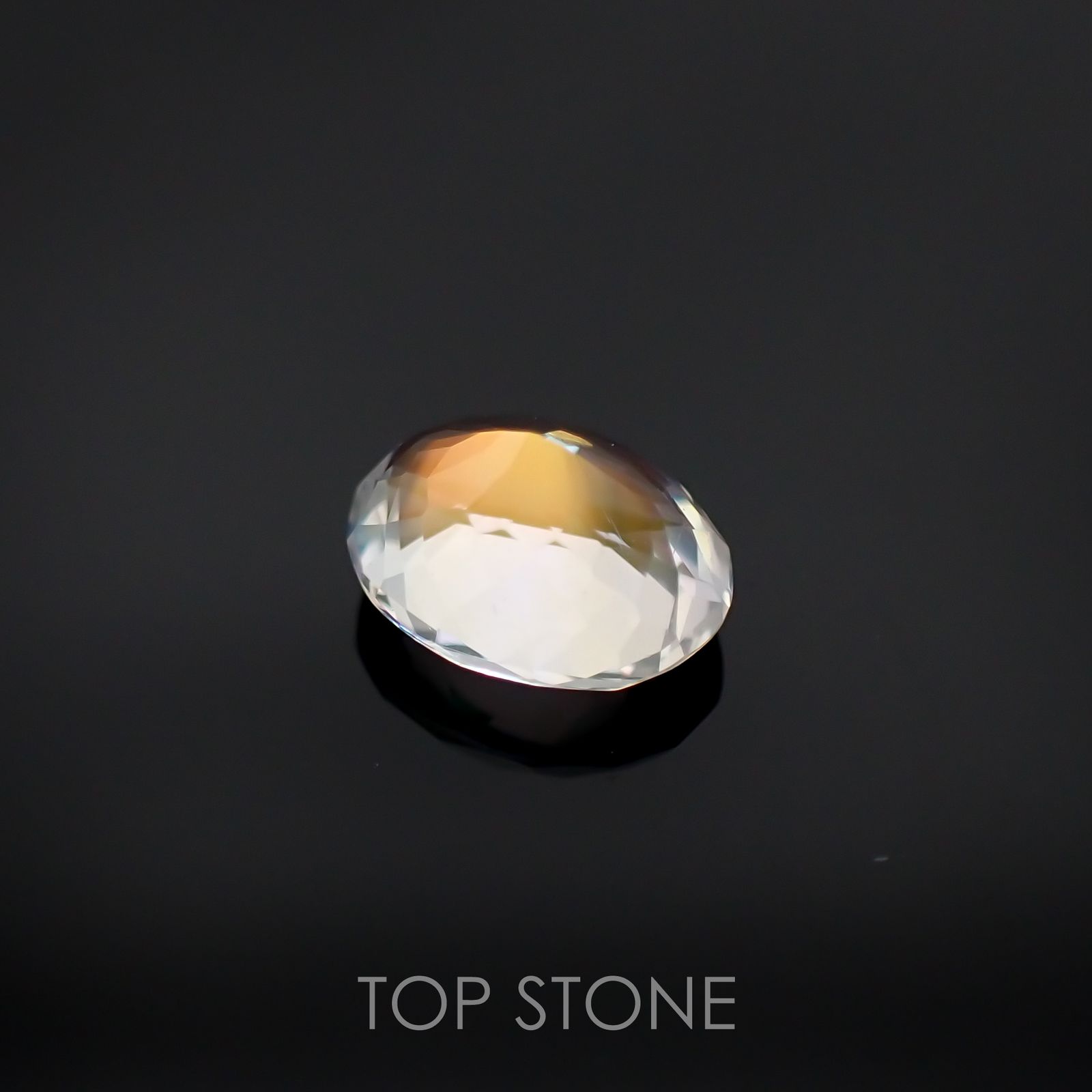レインボームーンストーン(アンデシンラブラドライト) マダガスカル産 ルース 1.14ct[210611257]7.6×6.1mm前後