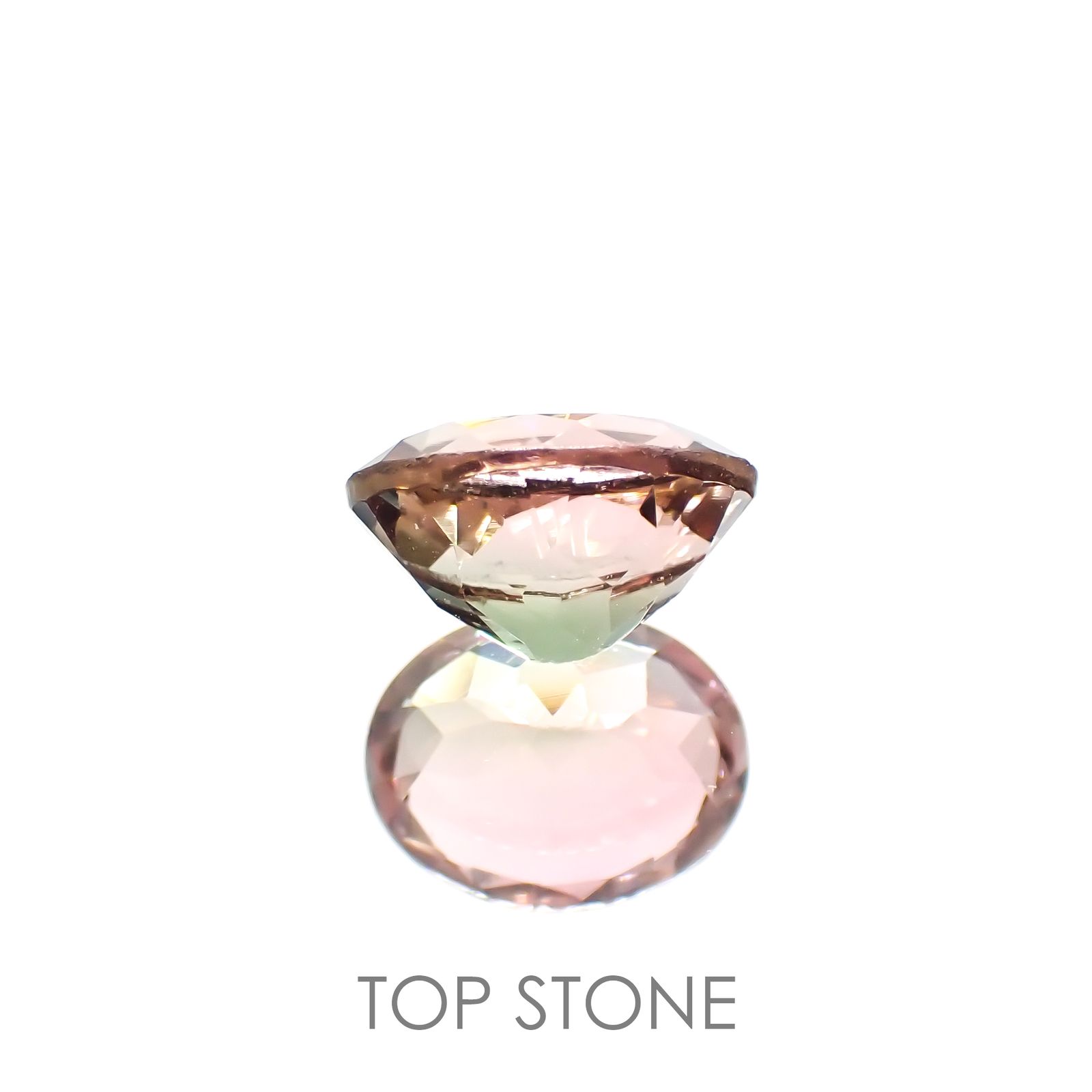 バイカラートルマリン(宝石名バイカラー・トルマリン) コンゴ民主共和国産 2.100ct ソ付(彩珠)[211013595]9.1×7.2mm前後