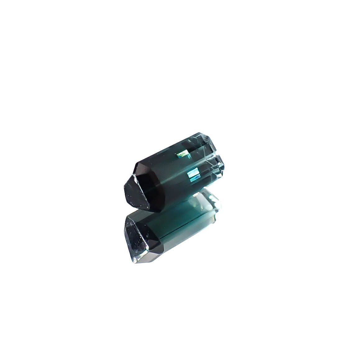 バイカラートルマリン アフガニスタン産 0.78ct [250730928]7.1x3.4mm前後