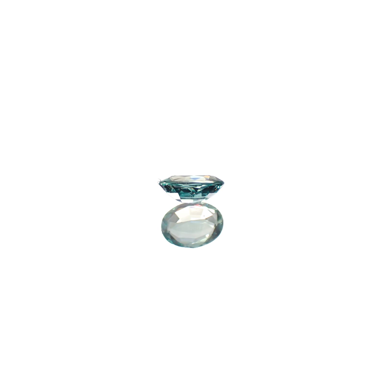 アレキサンドライト ブラジル産/EmeraldMains社製 0.11ct[240527588]3.6x2.5mm前後