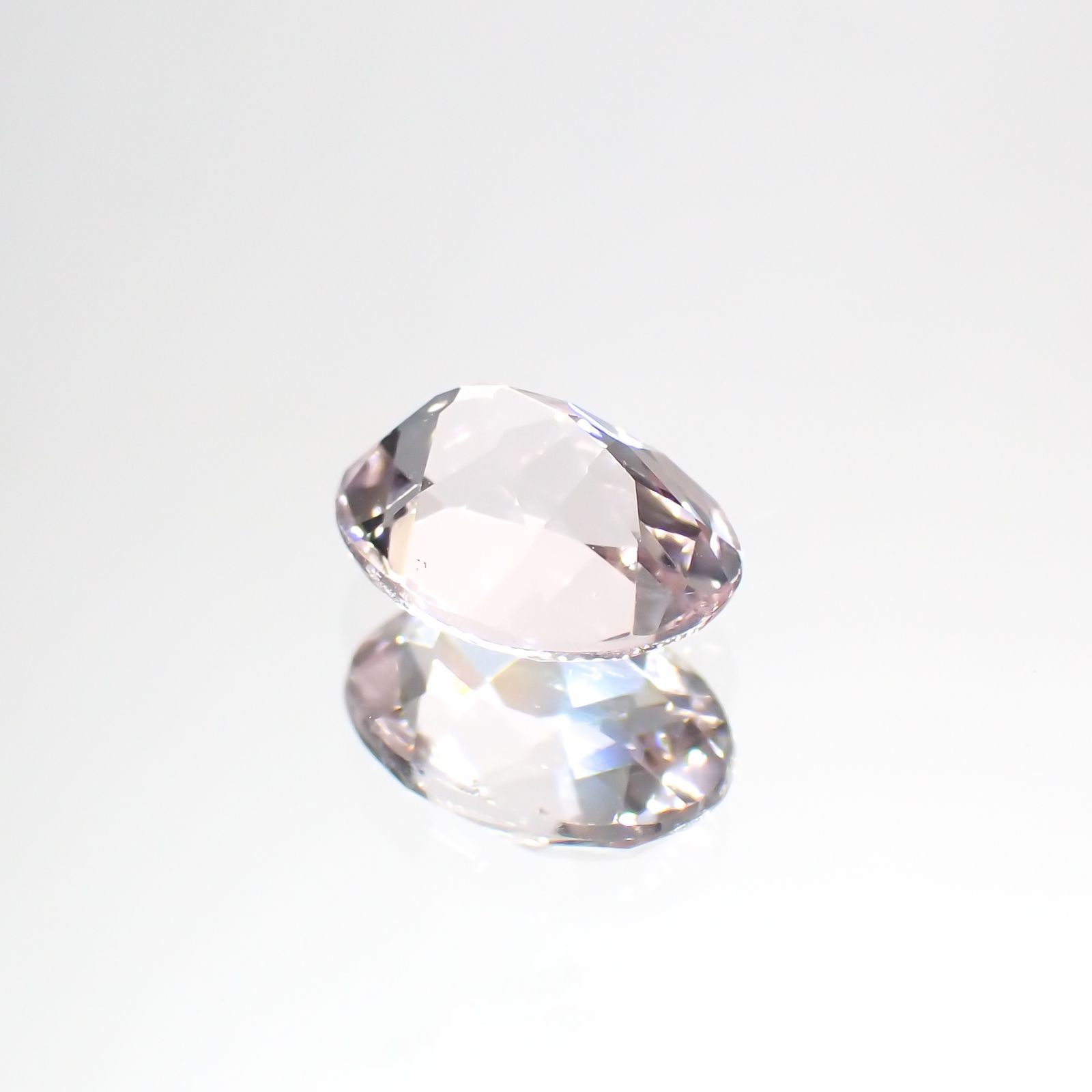 モルガナイト(宝石名モルガナイト)ナイジェリア産 1.15ct 識別済[220114007]8x6.1mm前後