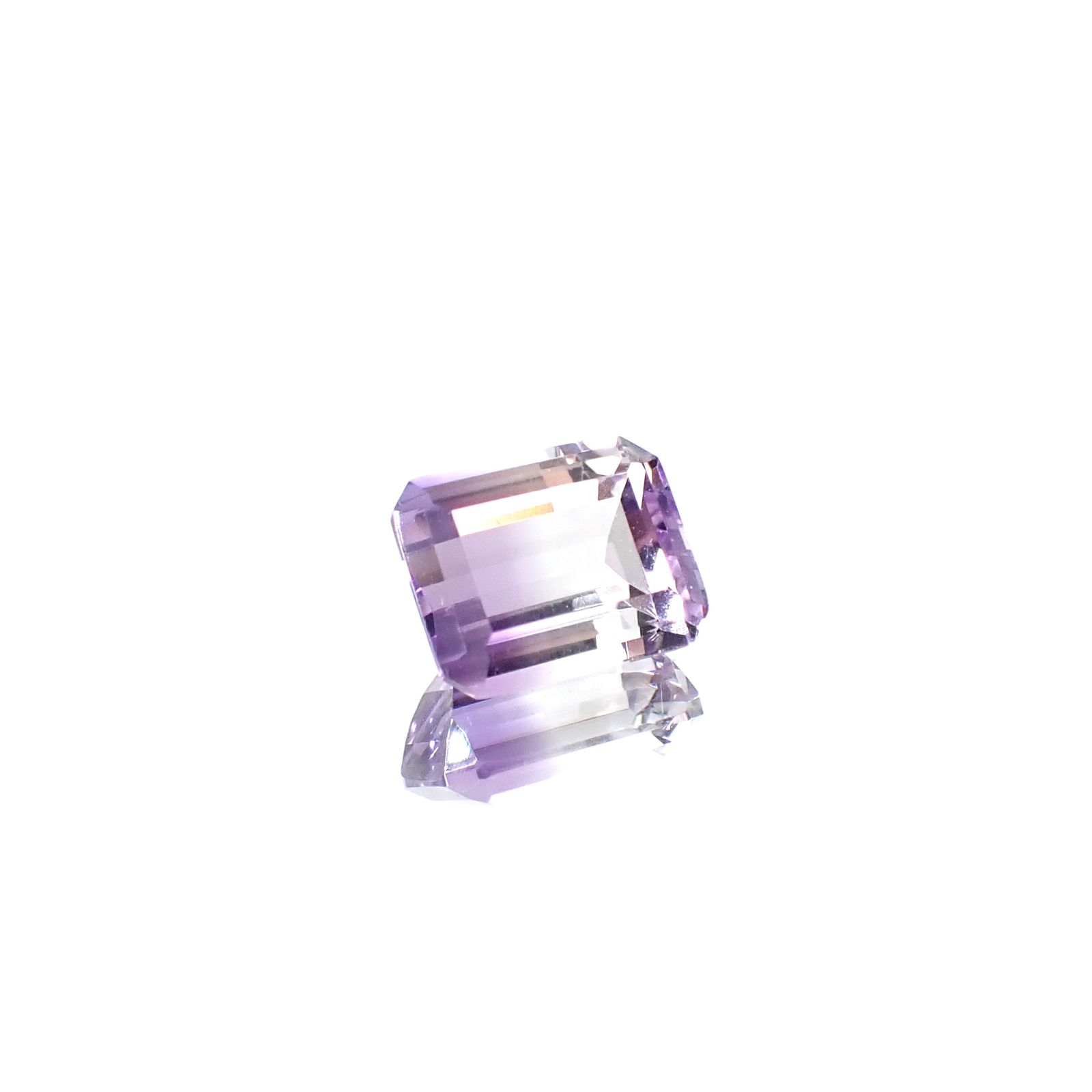 アワーグラスアメジスト モロッコ産 3.43ct / 10.1x8.1mm前後 [250730890]