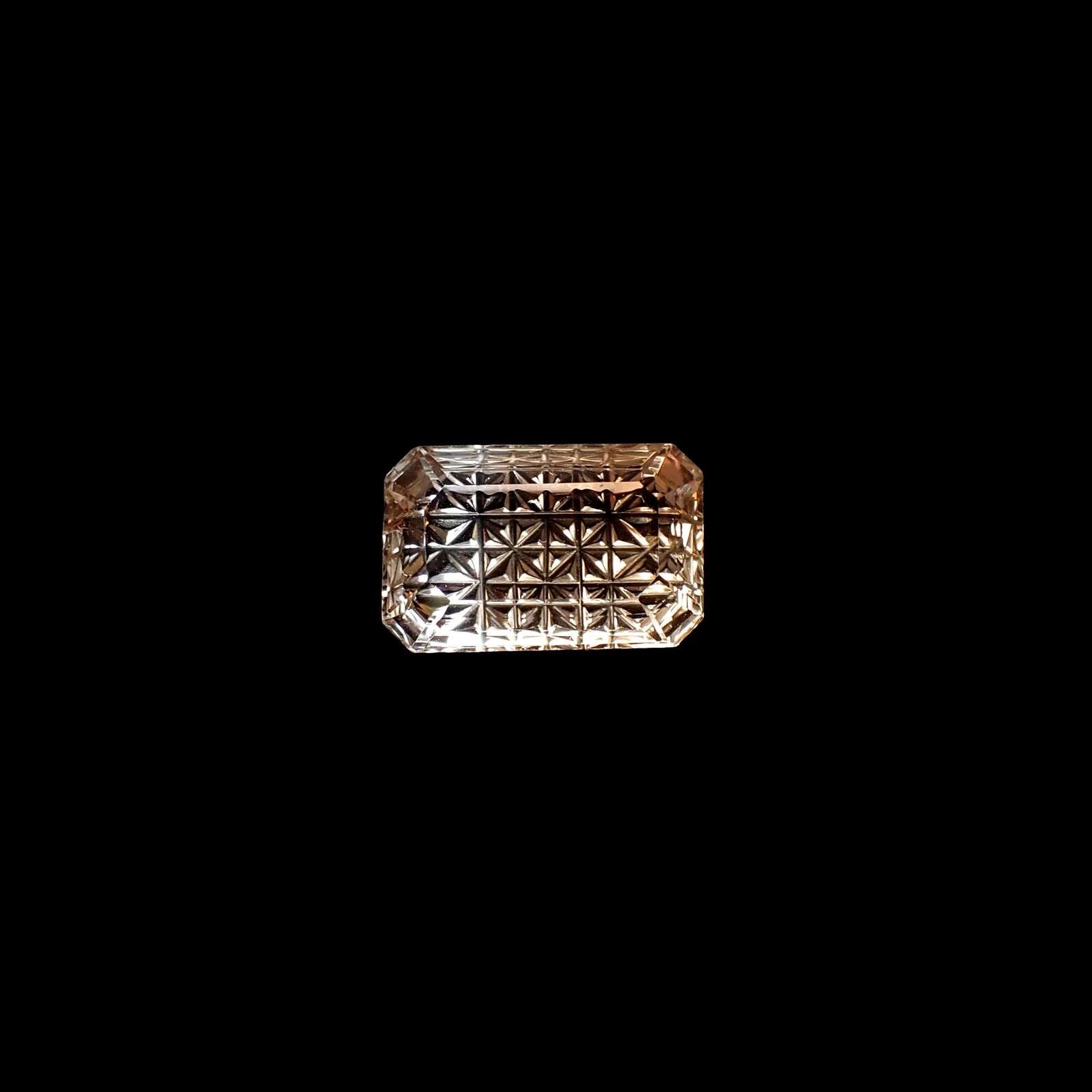 ◇甲州貴石切子Plus Three◇バイカラートパーズ カード付き ブラジル産 5.89ct [250630485]13.1x8.4mm前後