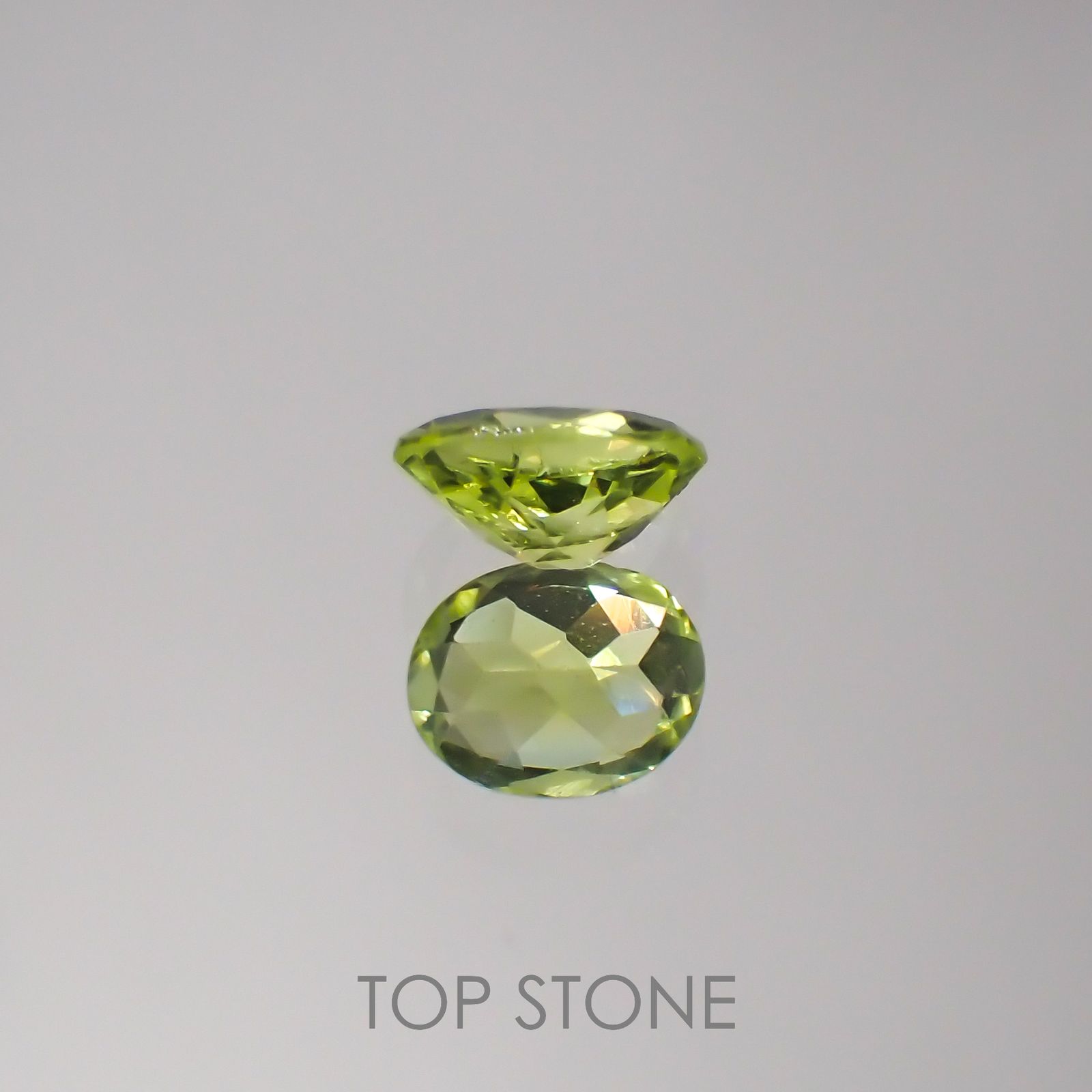 パロットクリソベリル(宝石名クリソベリル)インド産 0.37ct 識別済[220616421]5x3.9mm前後