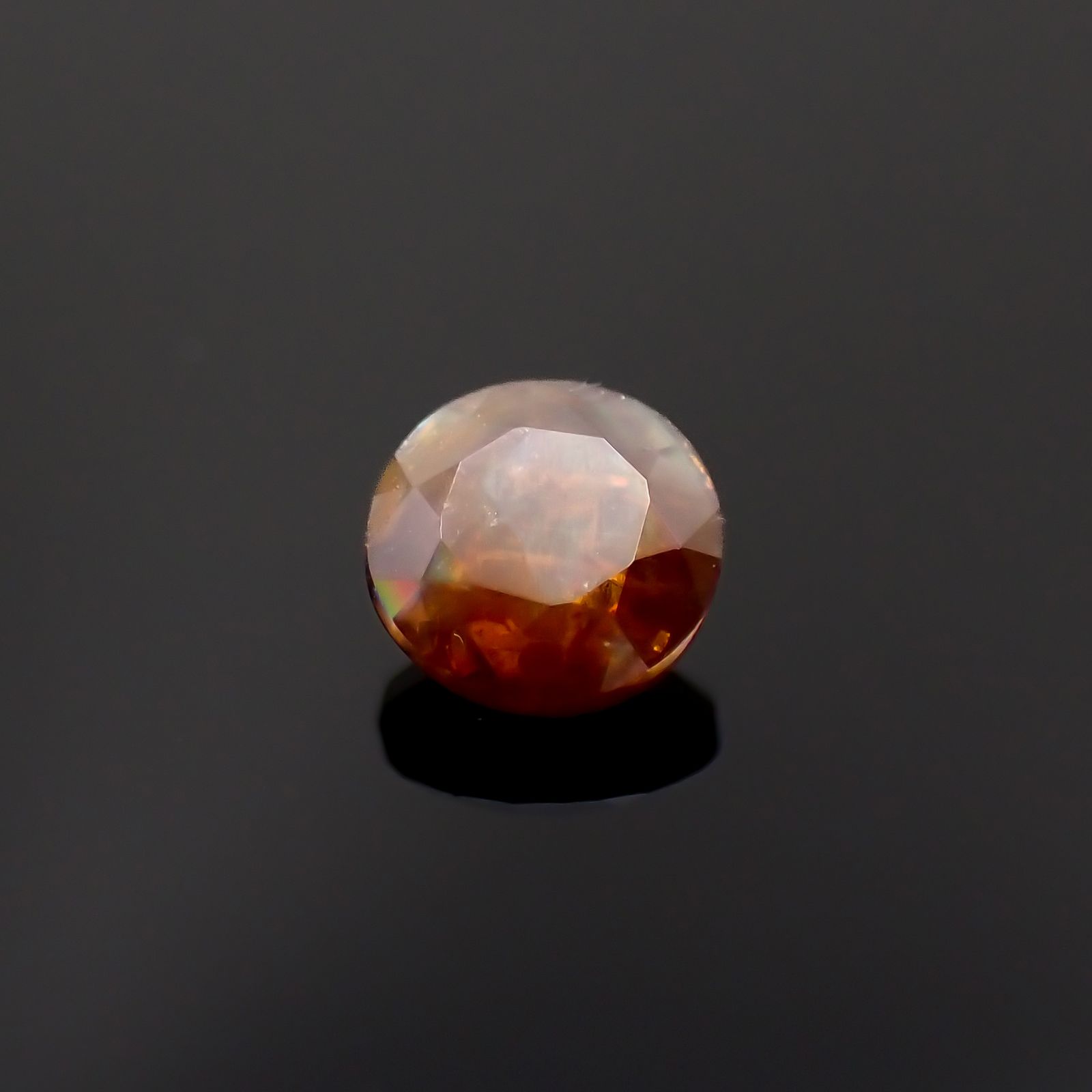 レインボーガーネット 日本・奈良県天川村産 0.48ct[230521956]4.7x4.6mm前後
