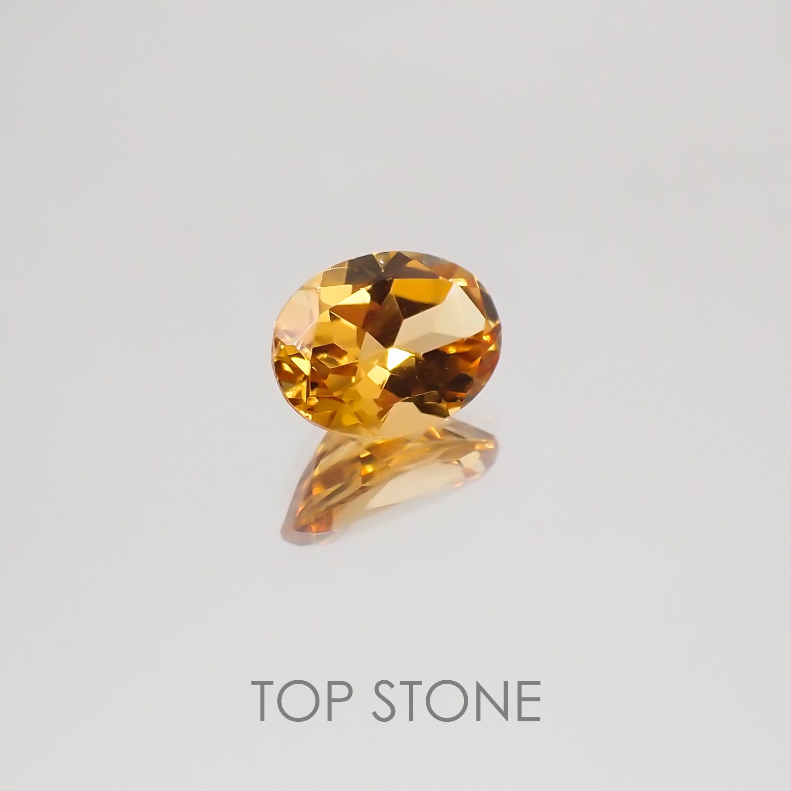 インペリアルガーネット(ヘソナイト)(宝石名ガーネット) スリランカ産 0.81ct 識別済[21038977]6.7×4.8mm前後