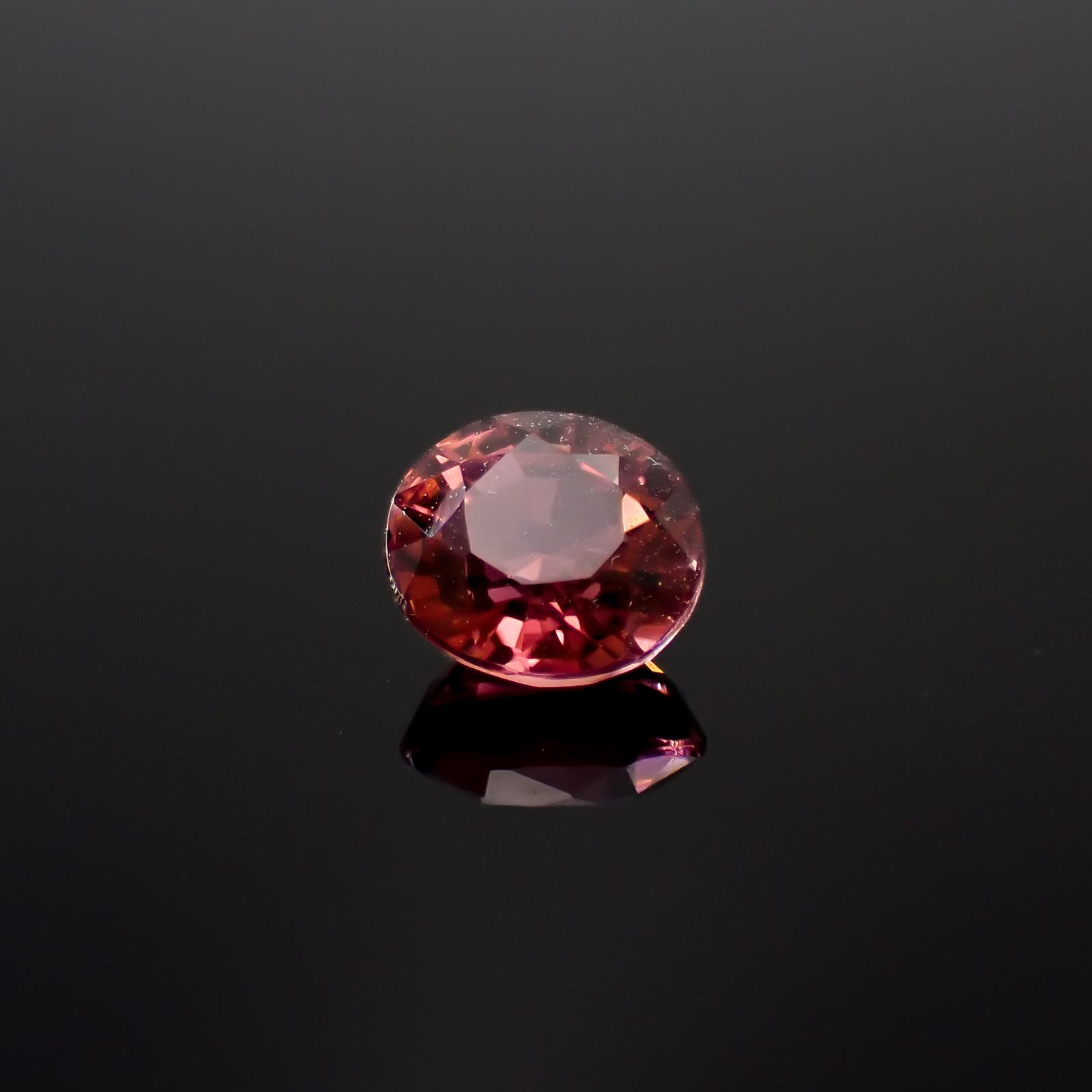 ローズピンクトルマリン(宝石名ピンク・トルマリン)ブラジル/アフリカ産 1.68ct 識別済[240929136]7.6x6.9mm前後