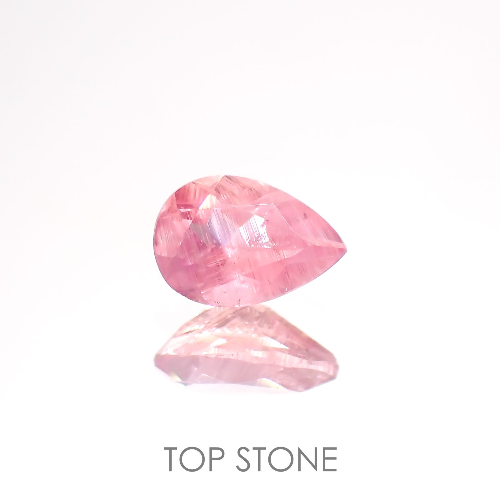 ペツォッタイト(ラズベリル)(宝石名ペツォッタイト)マダガスカル産 0.438ct ソ付(彩珠)[220114342]5.9x4.1mm前後