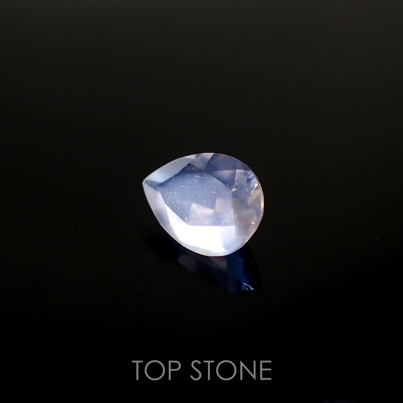 ムーンストーン(宝石名ムーンストーン)インド/スリランカ産 0.58ct 識別済[220515802]6.9x5mm前後 | TOP  STONE(トップストーン)