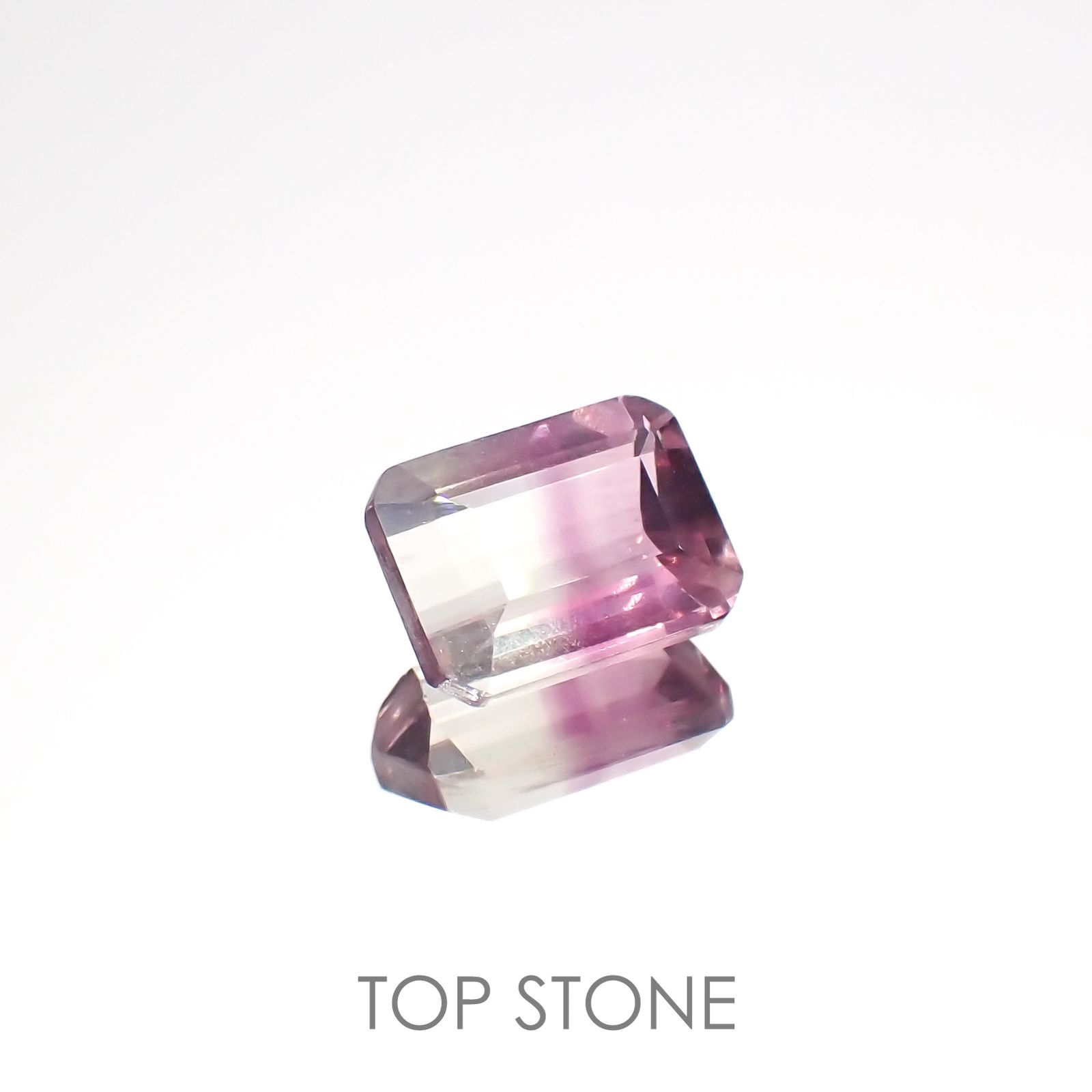 バイカラーフローライト 中国産 2.05ct[220917995]8x6mm前後