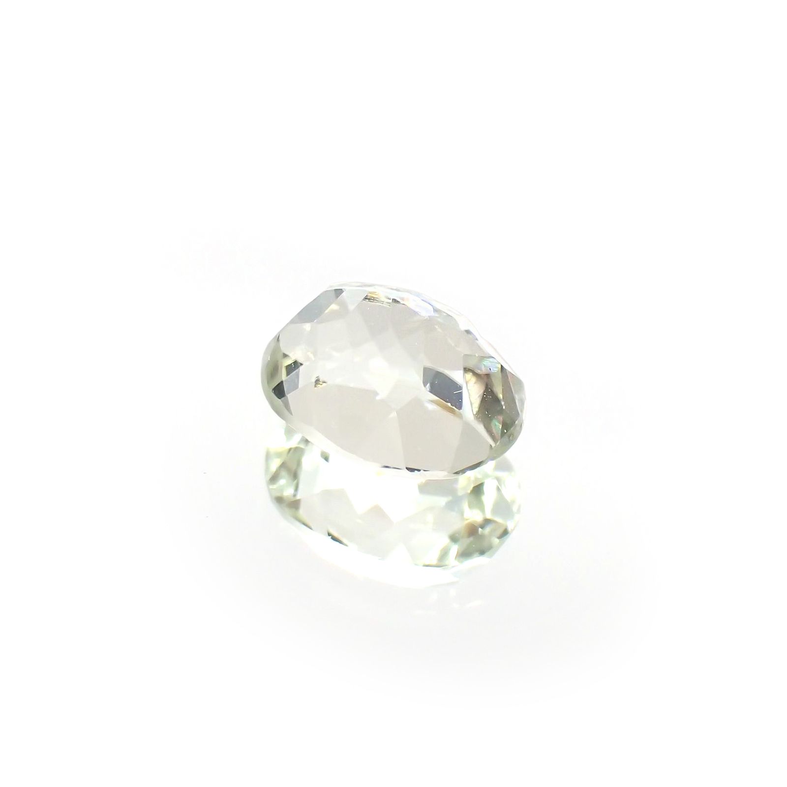 シリマナイト(宝石名シリマナイト)インド産 識別済 1.65ct / 7.9x5.9mm前後 [211113697]