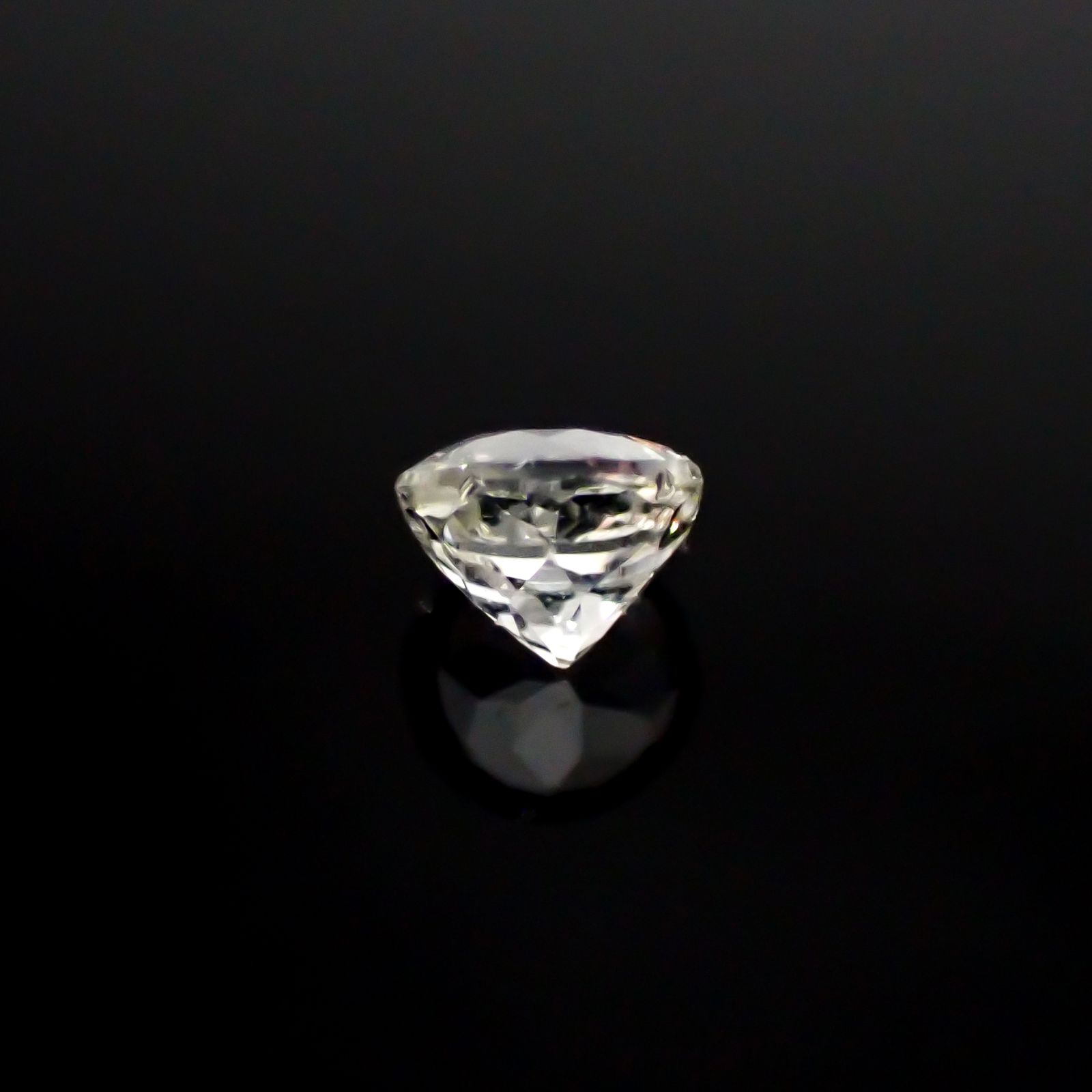 リューコガーネット ビルマ産 0.11ct[240728478]2.6x2.6mm前後