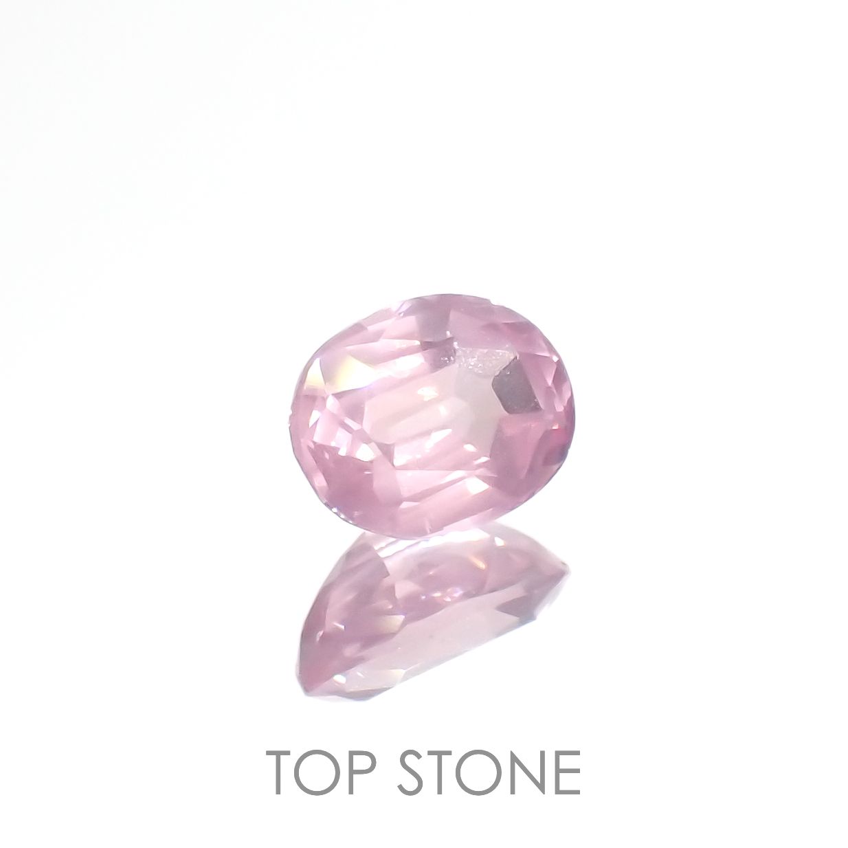 シルキーピンクスピネル(宝石名ピンク・スピネル)タンザニア産 0.33ct 識別済[230120251]4.7x3.6mm前後