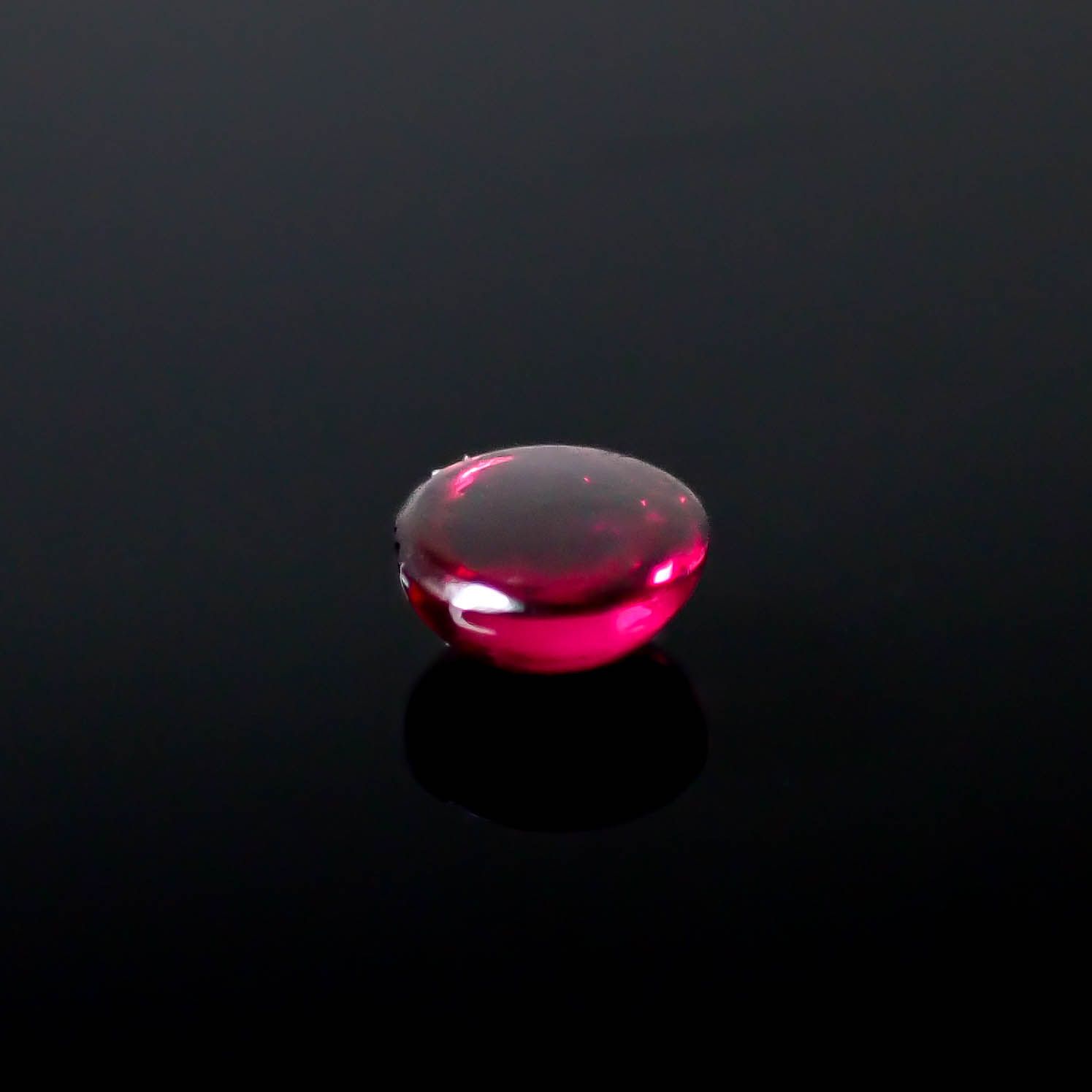 ルベライト ブラジル産 0.49ct [250530431]5x5mm前後