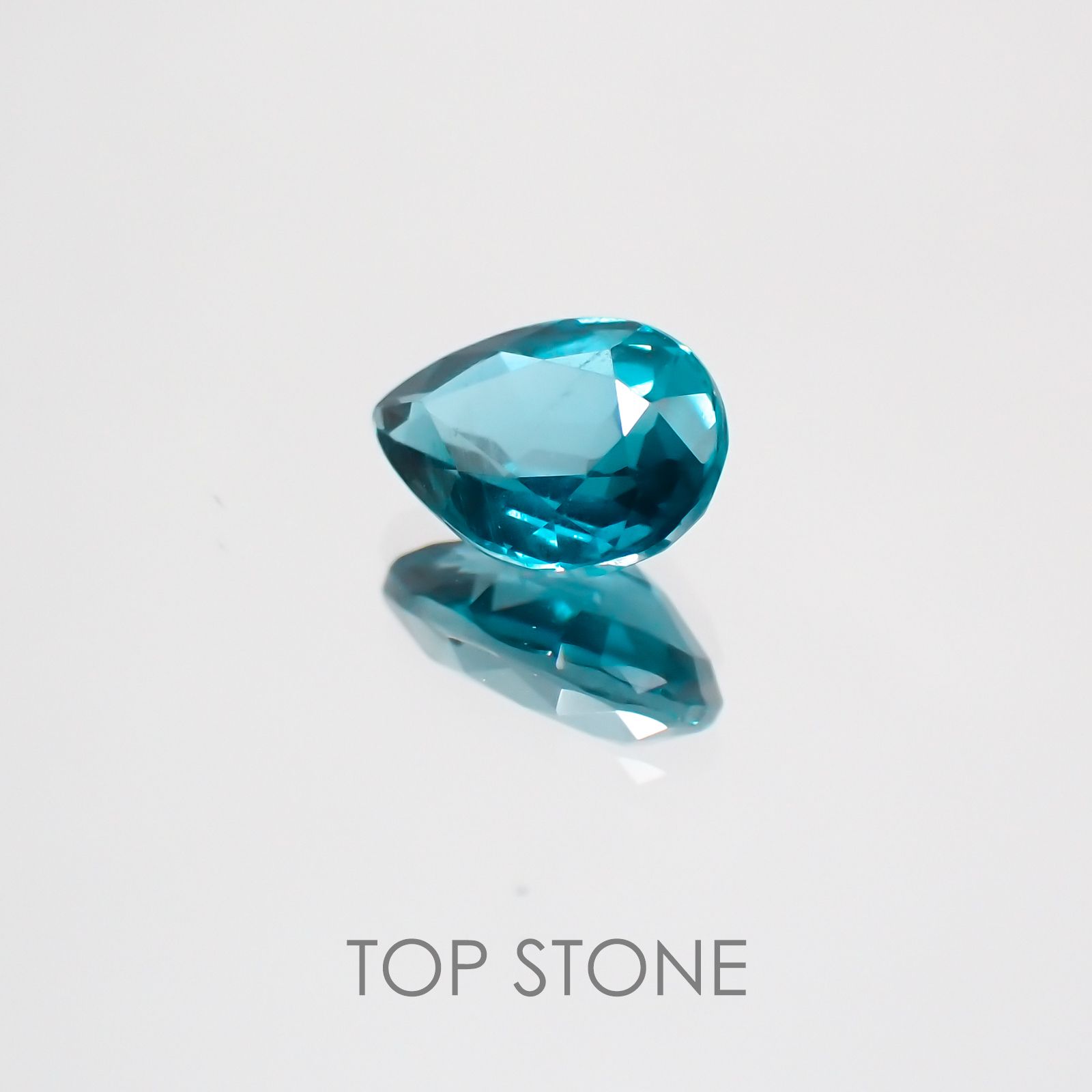 オーシャンブルーカイヤナイト インド産 ルース 0.88ct[210410520]6.9×4.8mm前後