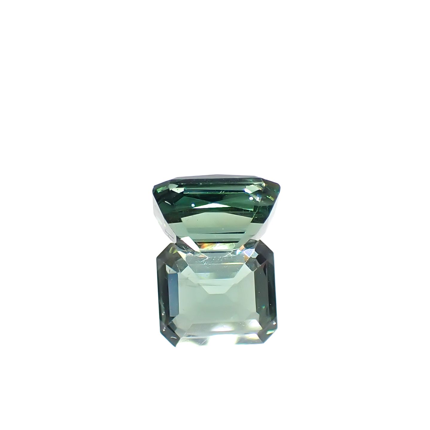 ノーブルモロキサイト(グリーンアパタイト) マダガスカル産 1.56ct[240928980]6.9x6mm前後
