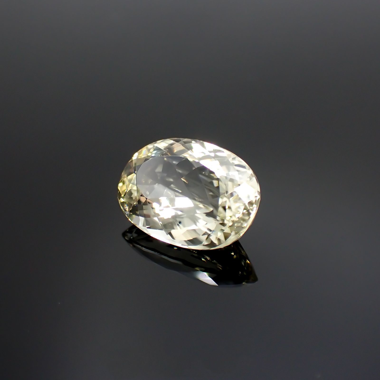 ユークレース(宝石名ユークレース) ブラジル産 8.295ct ソ付(日独)[19111875]16×11.3mm前後