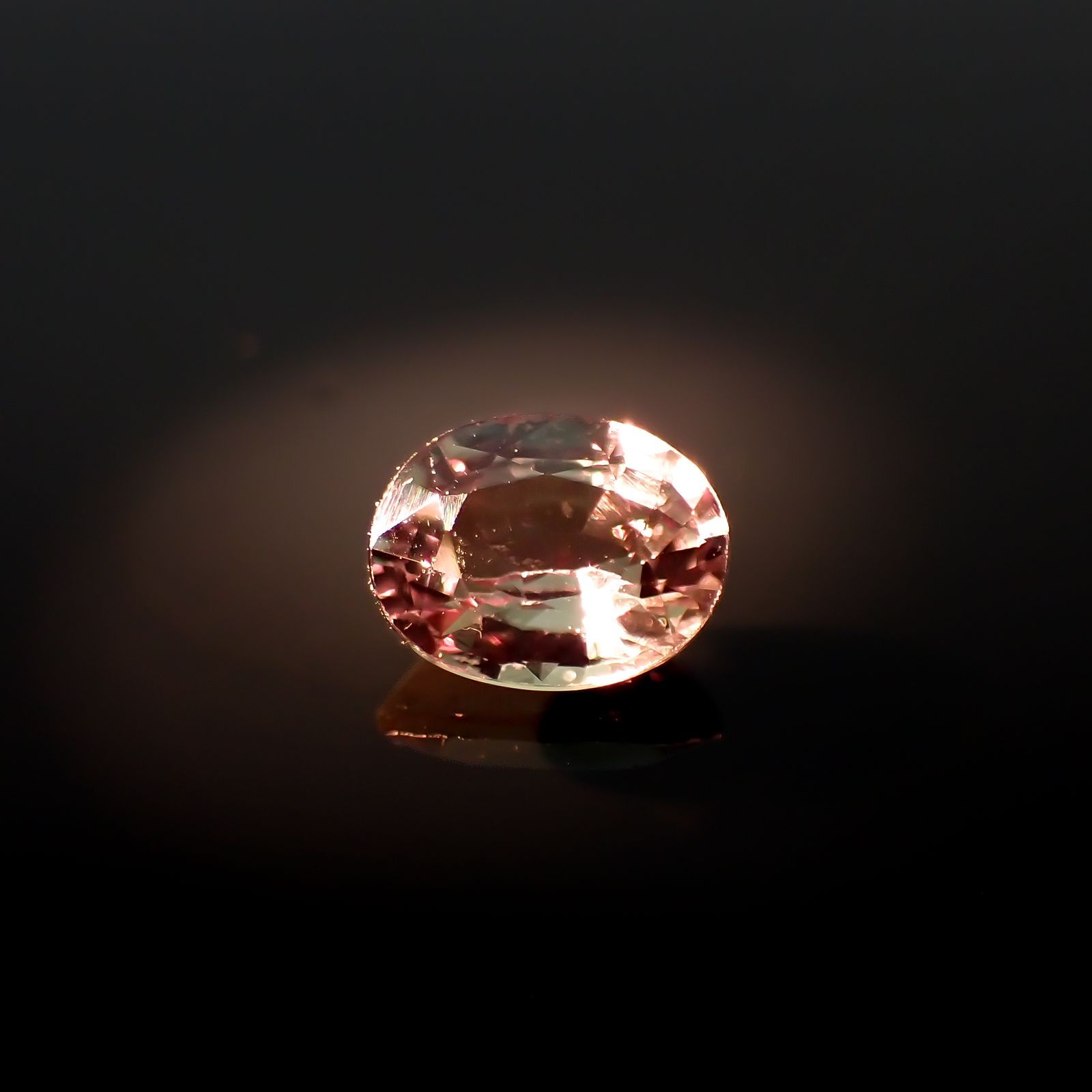 アレキサンドライト(宝石名アレキサンドライト)タンザニア産 0.51ct 識別済[230321357]5.3x4.1mm前後