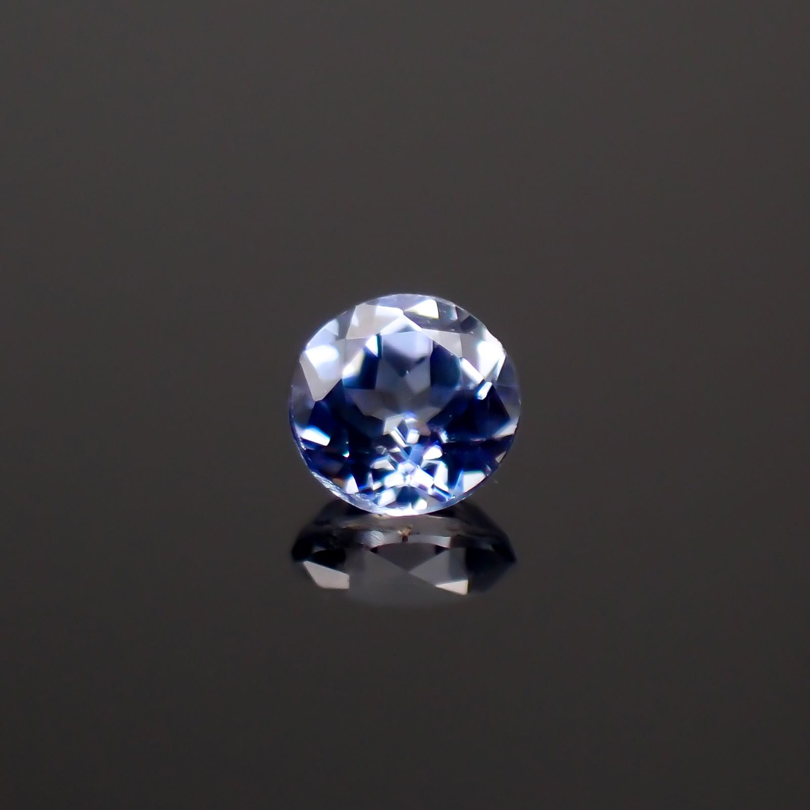 ベニトアイト アメリカ・カリフォルニア州産 0.051ct[230823206]2.1x2.1mm前後