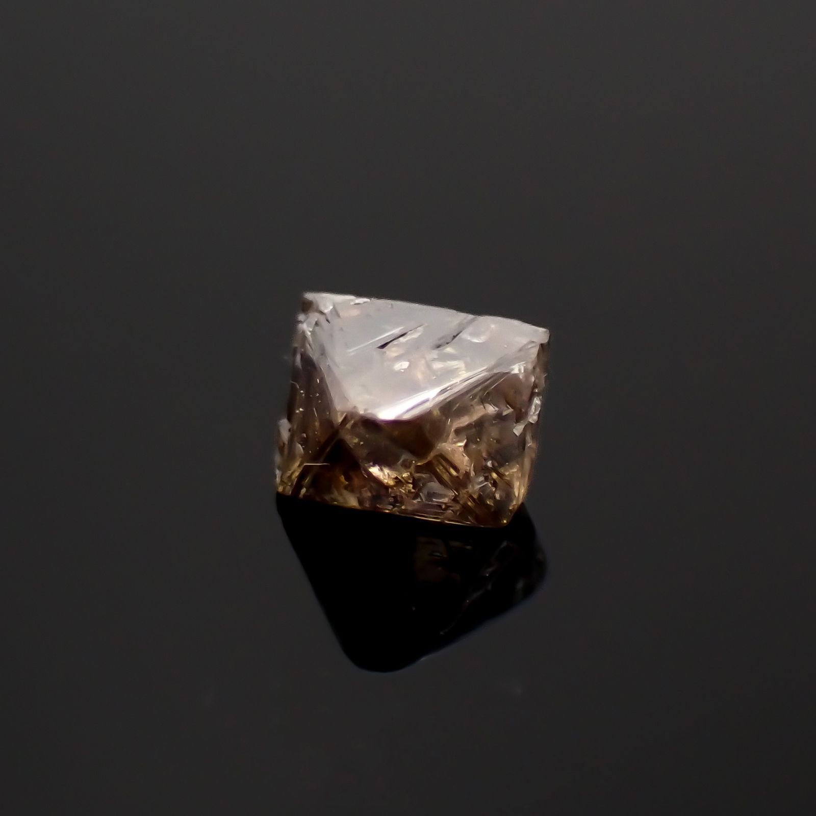 ソーヤブルダイヤモンド原石 0.34ct[230119755]4.2x4.2mm前後